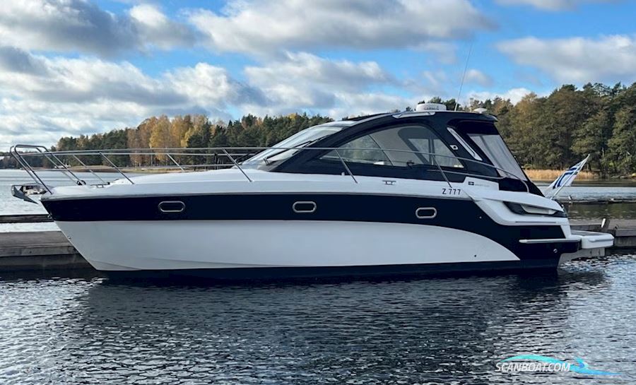 Bavaria 34 Sport HT Motorboot 2012, mit Volvo Penta D3 motor, Sweden