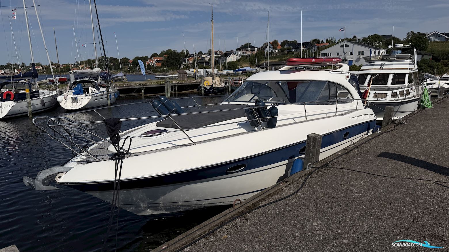 Bavaria 35 Hard Top
