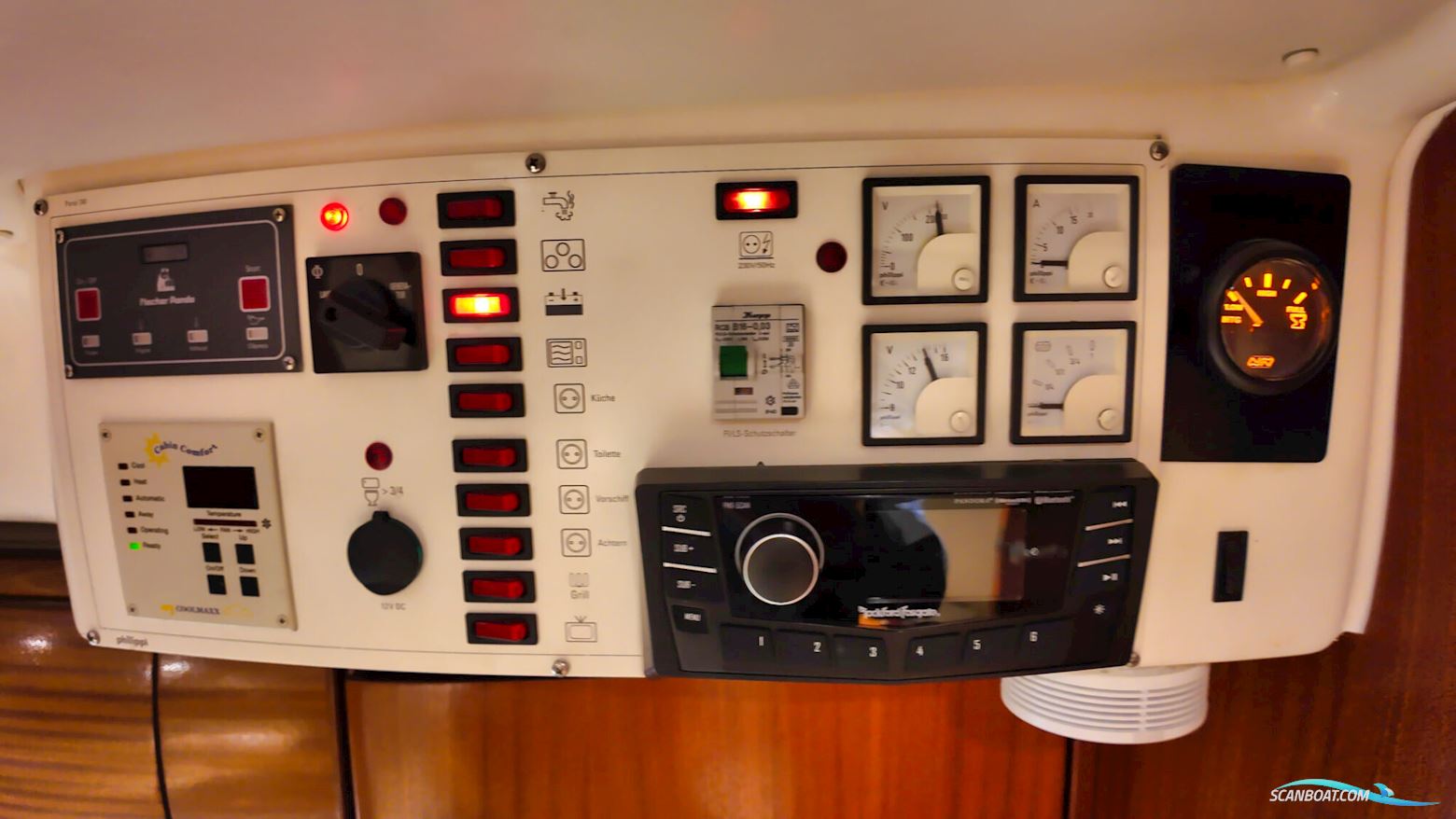 Bavaria 37 HT Hardtop