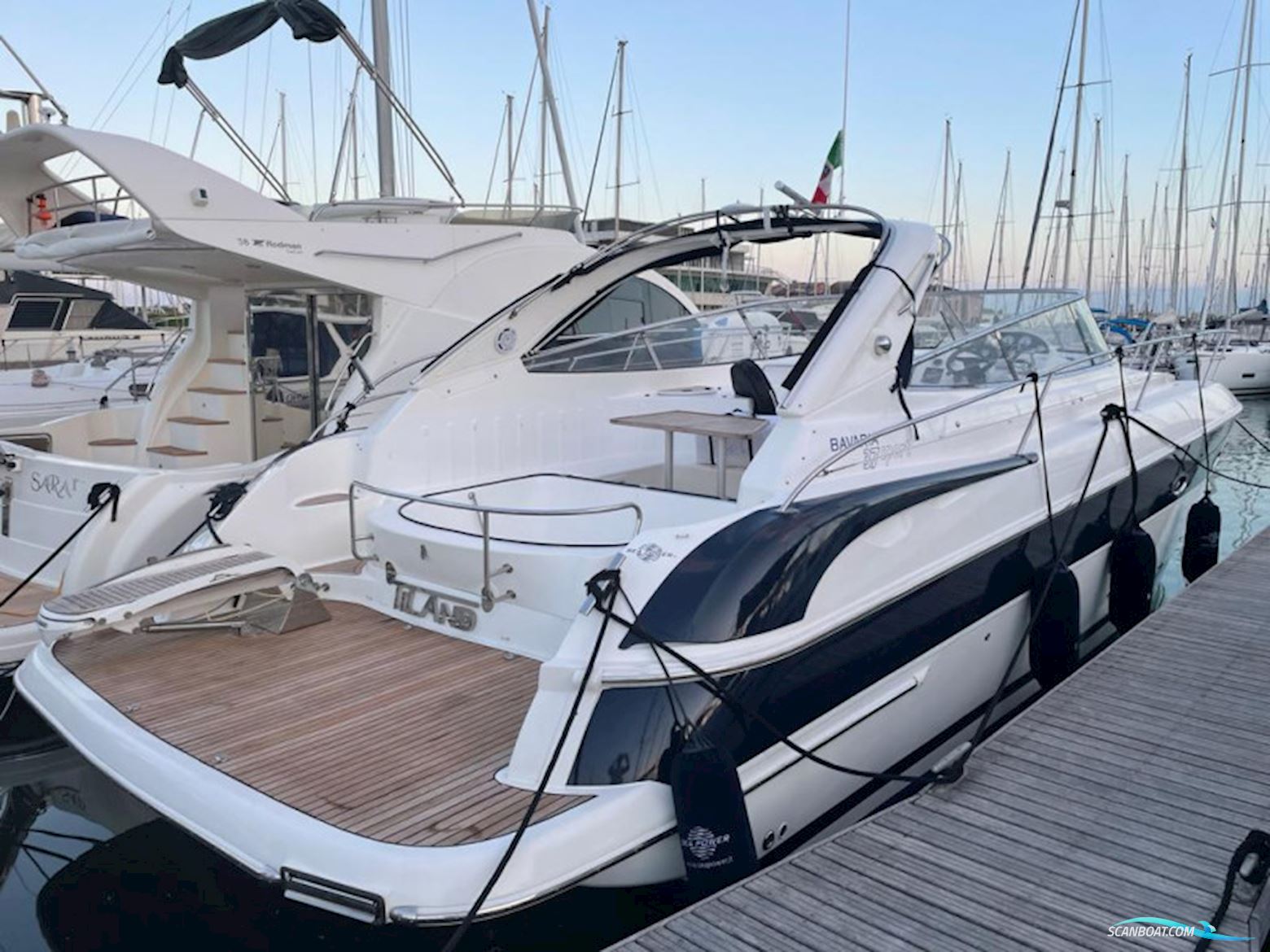 Bavaria 37 Sport Motorboot 2008, mit Mercruiser Mag Mpi Bravo 3 motor, Kroatien