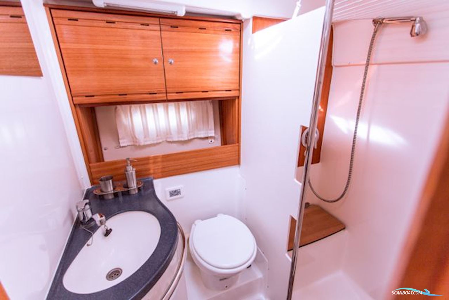 Bavaria 37 Sport