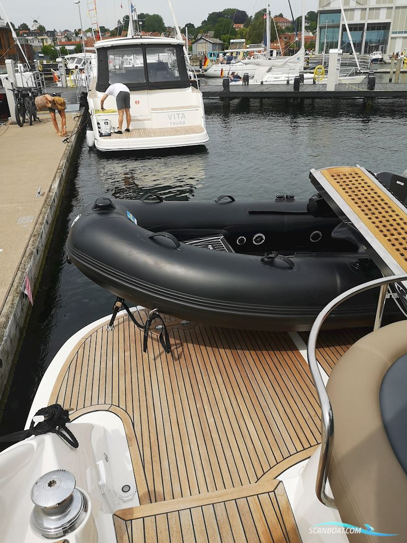 Bavaria 42 HT