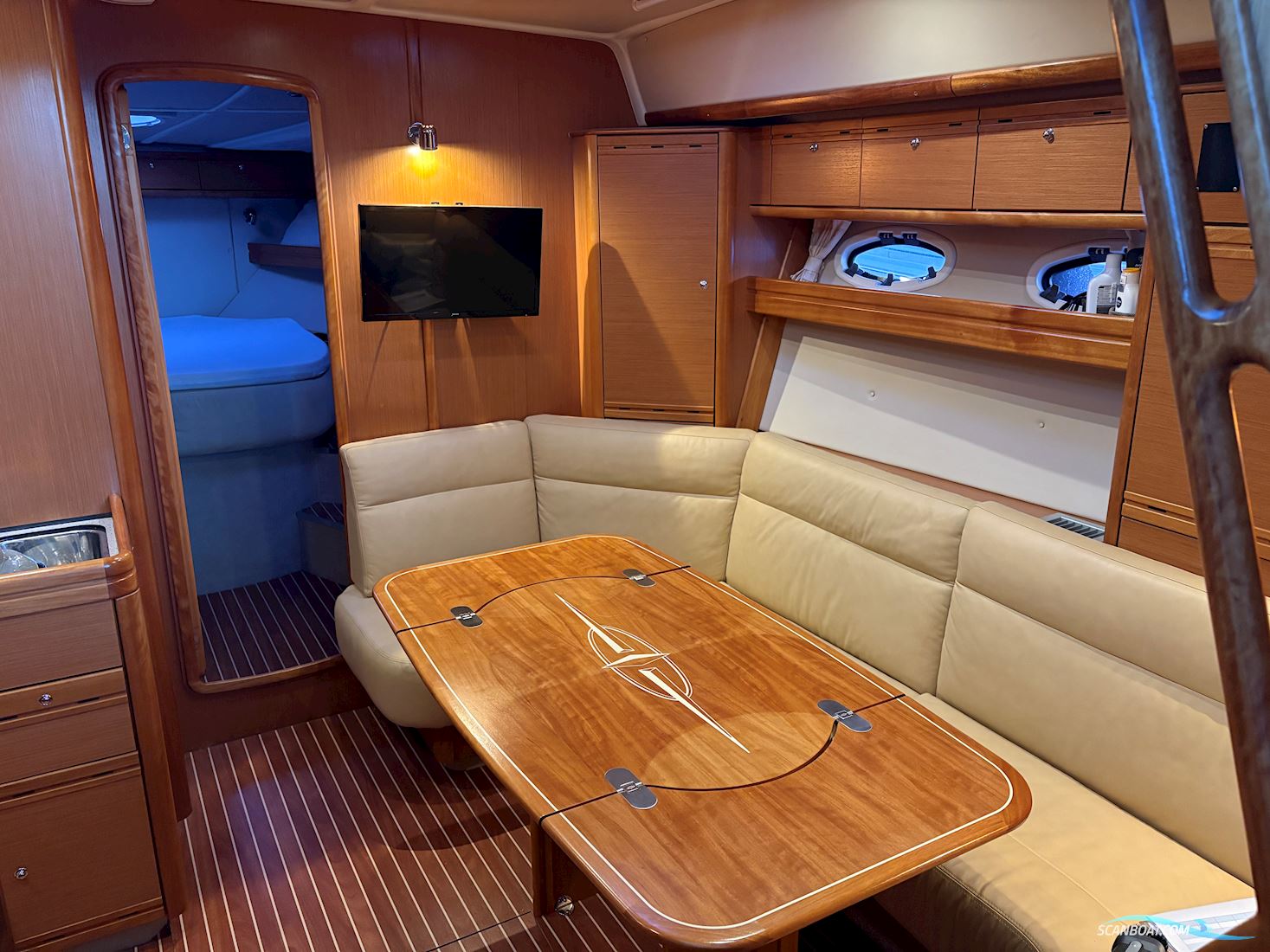 Bavaria 42 HT