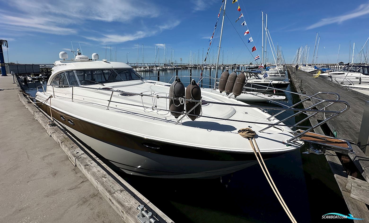 Bavaria 42 HT Sport Motorboot 2007, mit Volvo Penta motor, Sweden