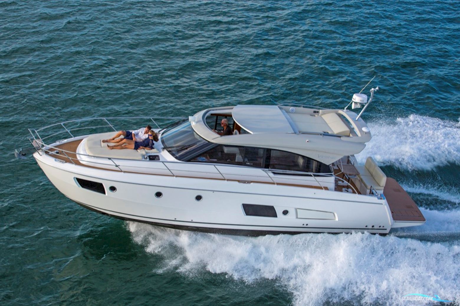 Bavaria 420 Virtess Coupe Motorboot 2024, mit Flere Alternativer motor, Dänemark