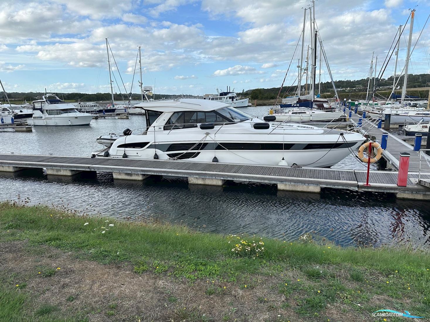 Bavaria 450