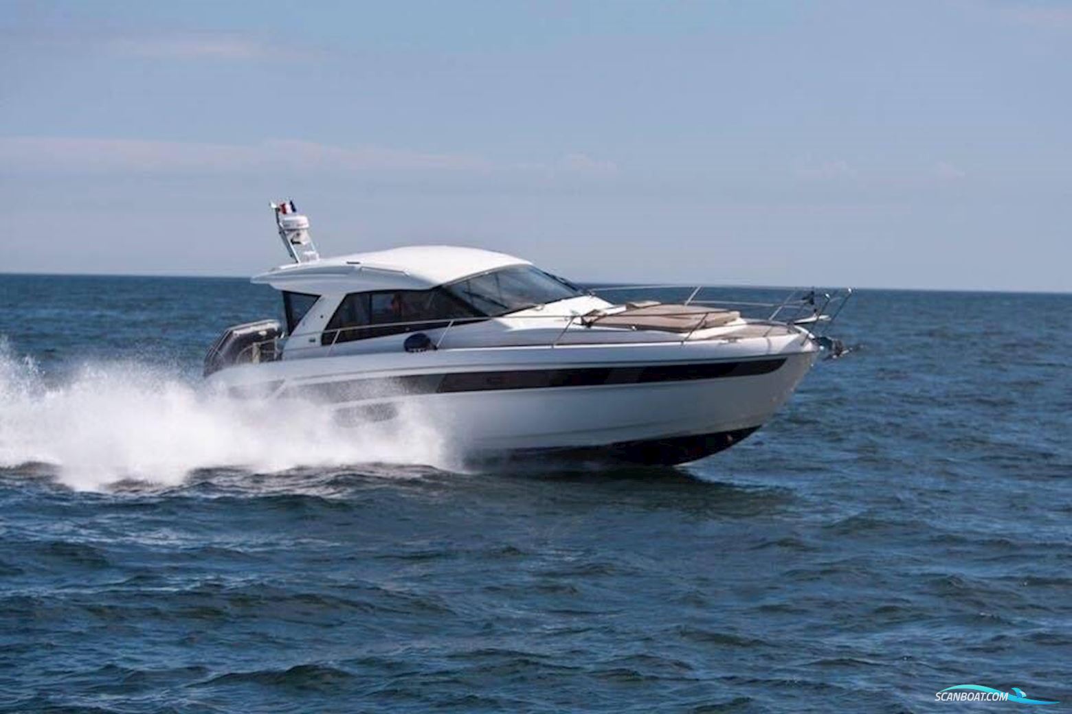 Bavaria 450 Sports Coupe Motorboot 2016, mit Volvo motor, England