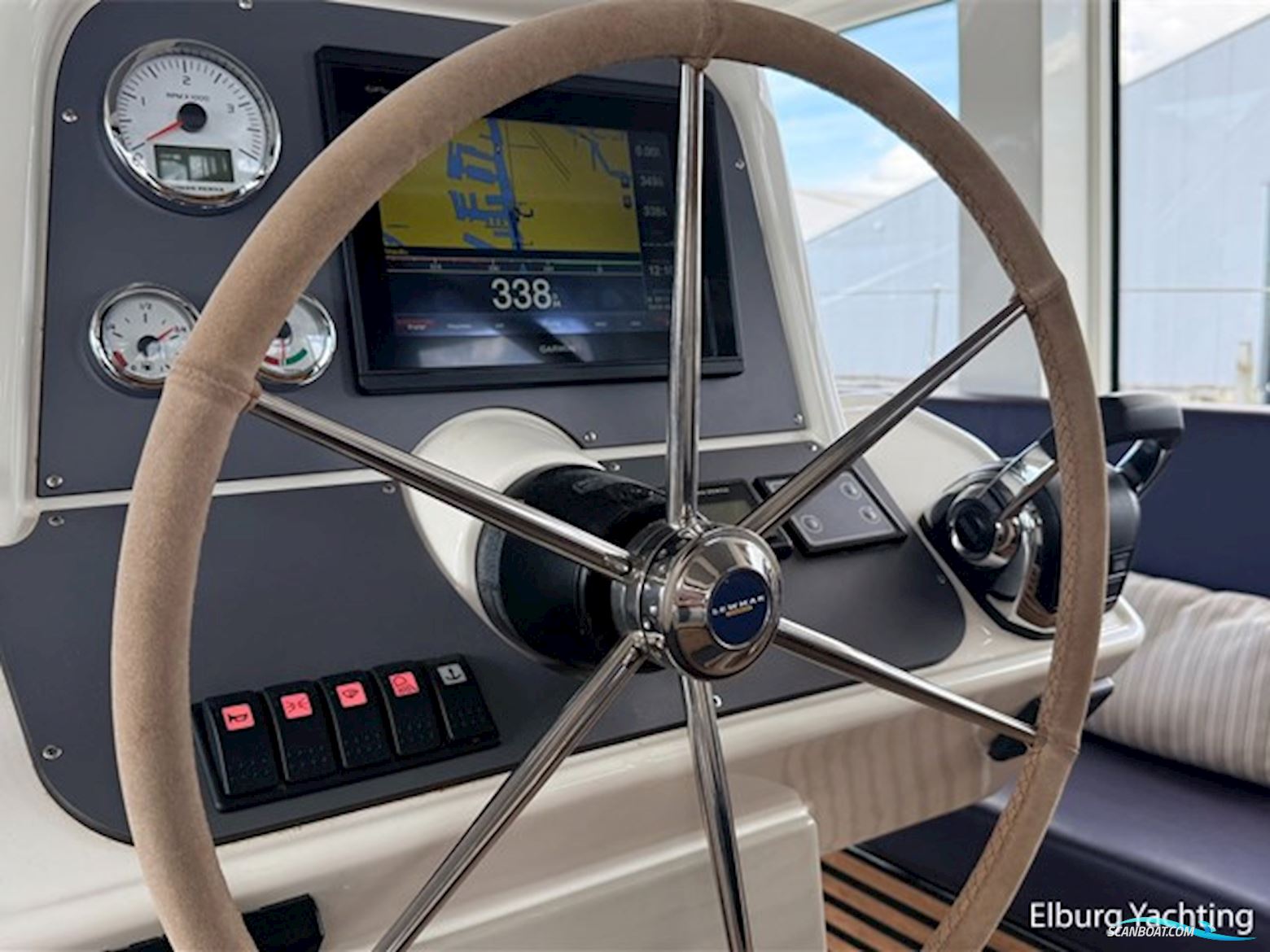 Bavaria E40 Flybridge