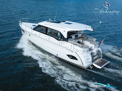 Bavaria E40 Sedan Motorboot 2017, mit Volvo Penta motor, Niederlande