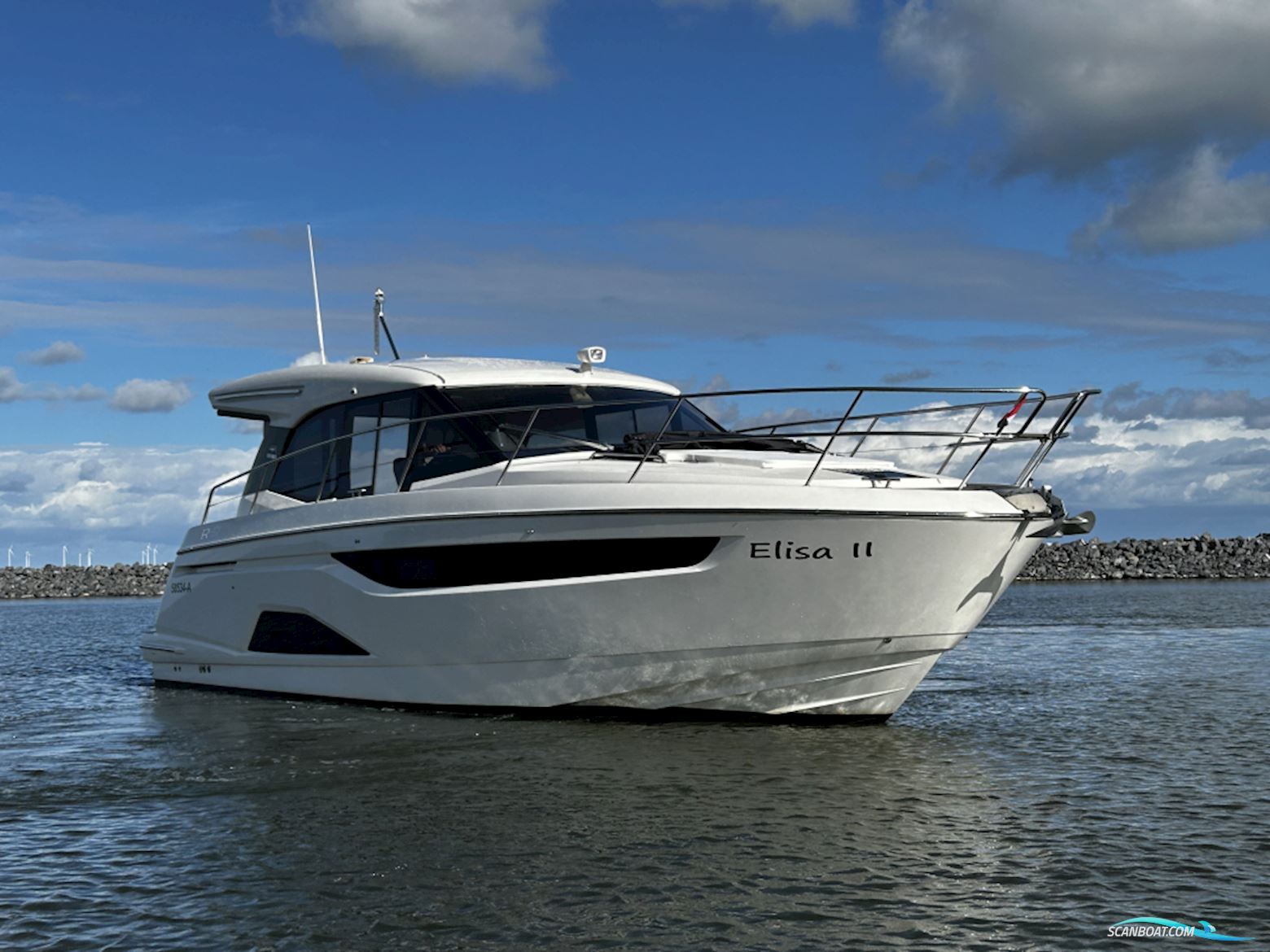 Bavaria Motor Boats R40 Coupé