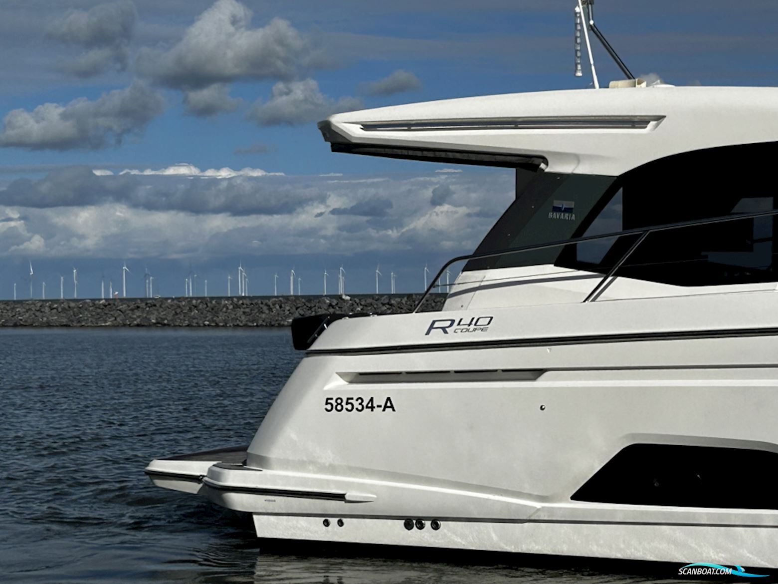 Bavaria Motor Boats R40 Coupé
