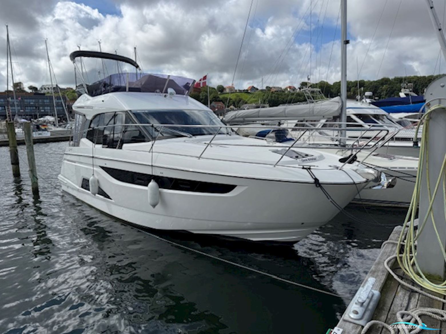 Bavaria R 40 Fly m/ Joystck