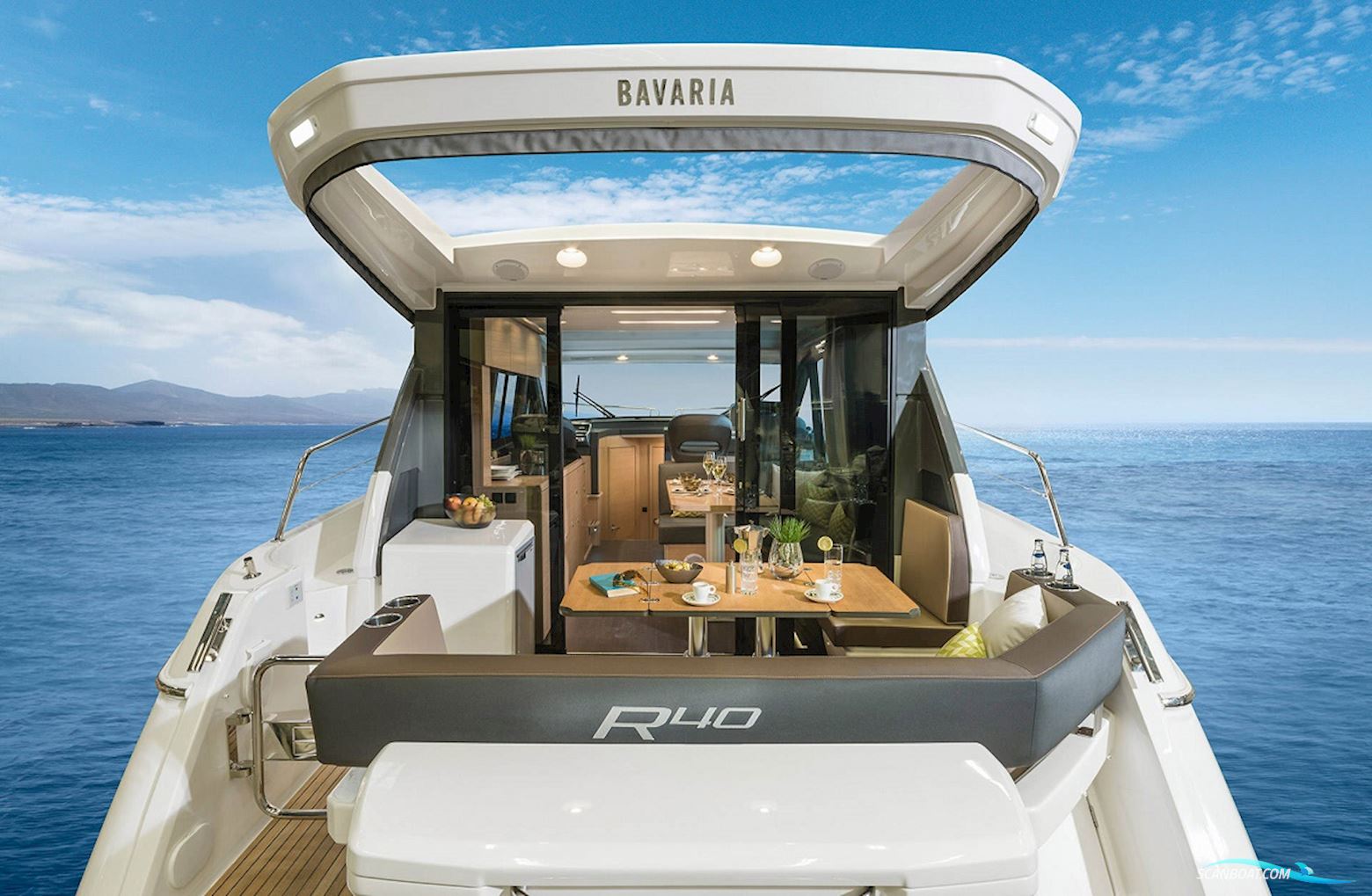 Bavaria R40 Coupe