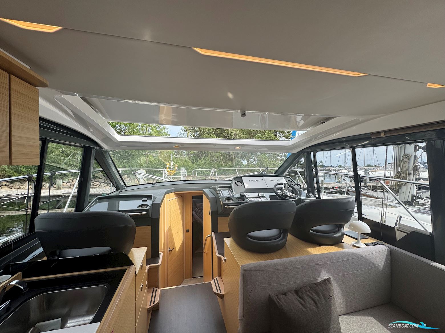 Bavaria R40 Coupe