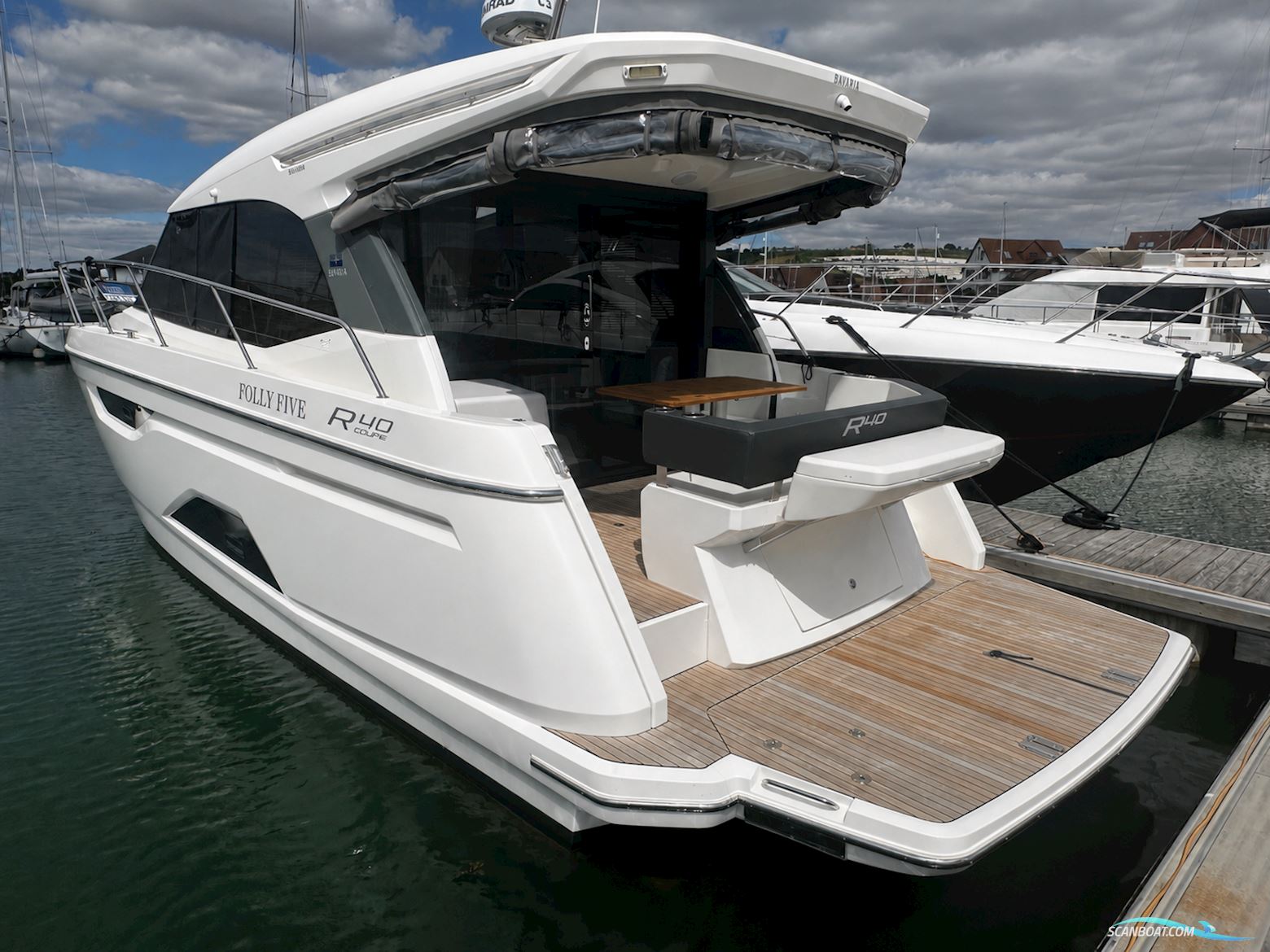 Bavaria R40 Coupe