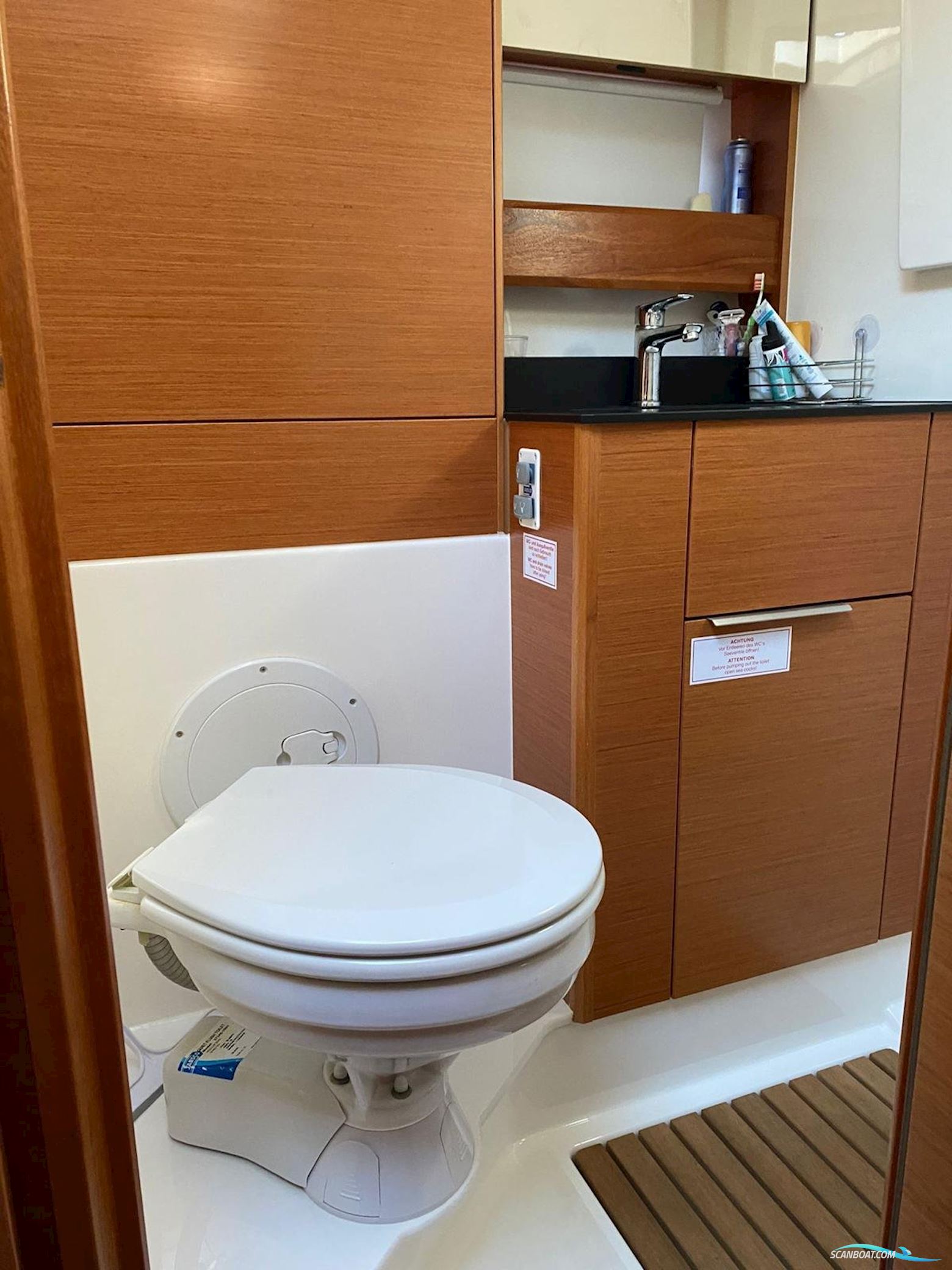 Bavaria S 33 HT - 2017