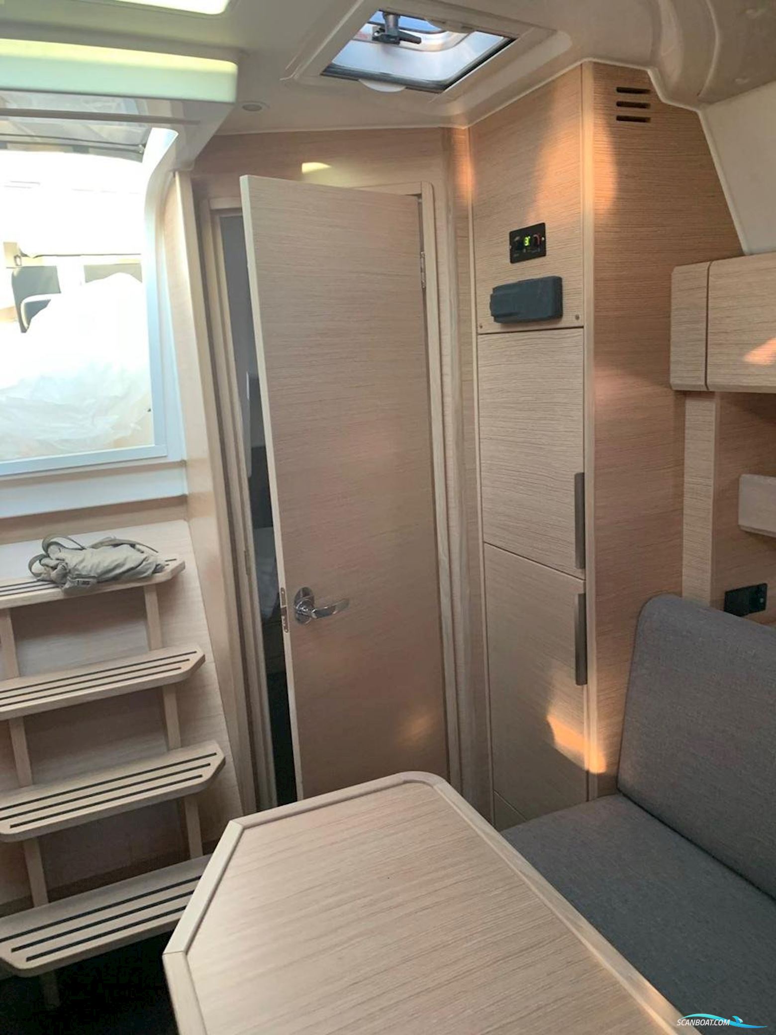 Bavaria S 33 HT - 2018 - DIESEL