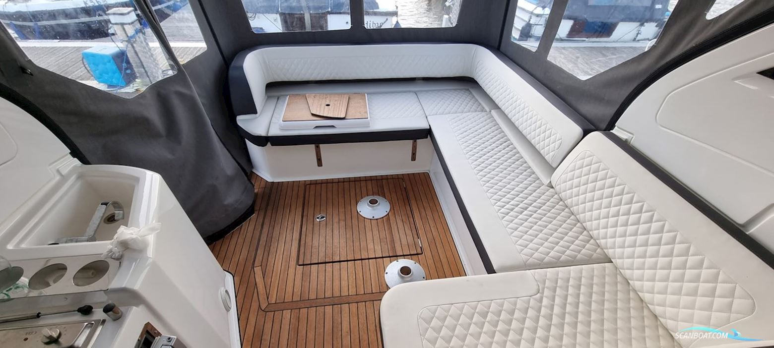 Bavaria S33 HT