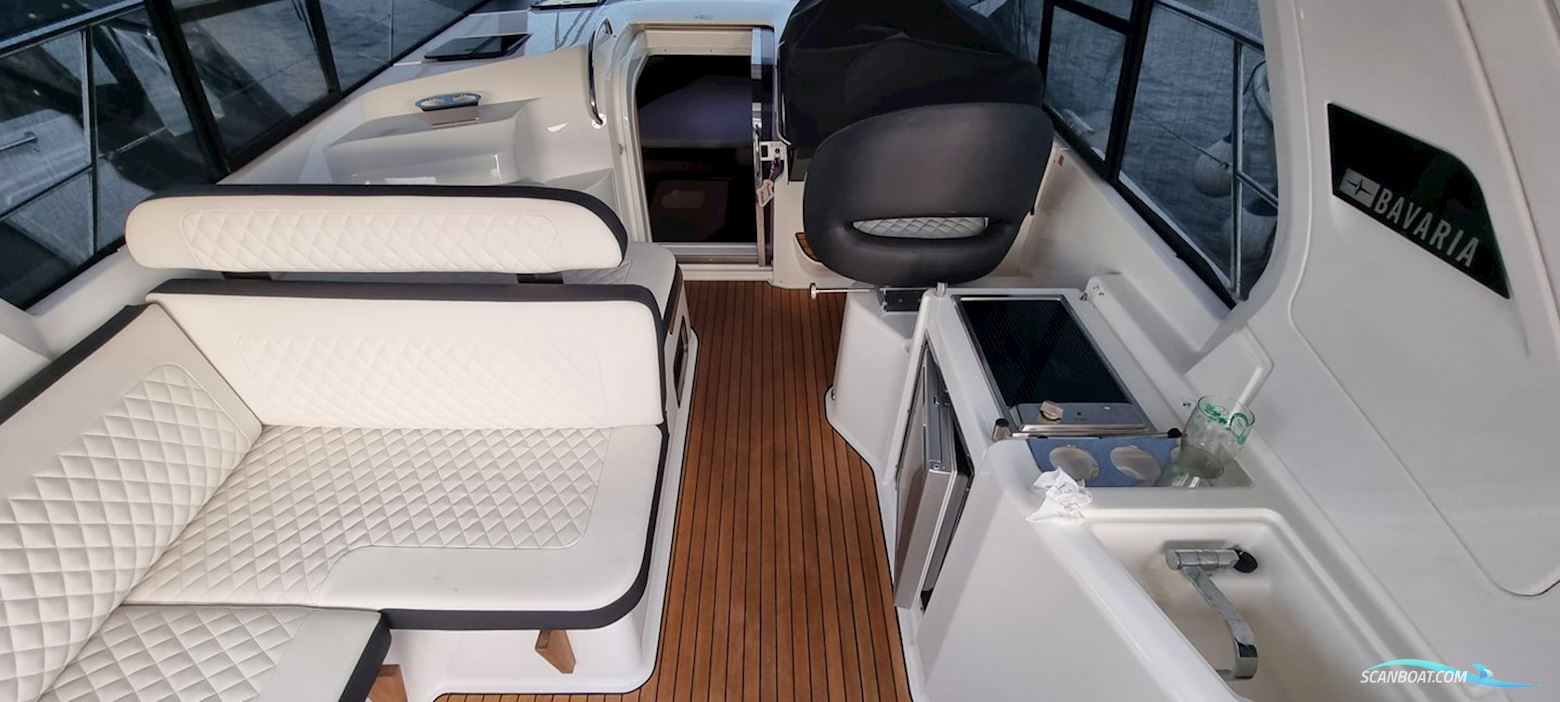 Bavaria S33 HT