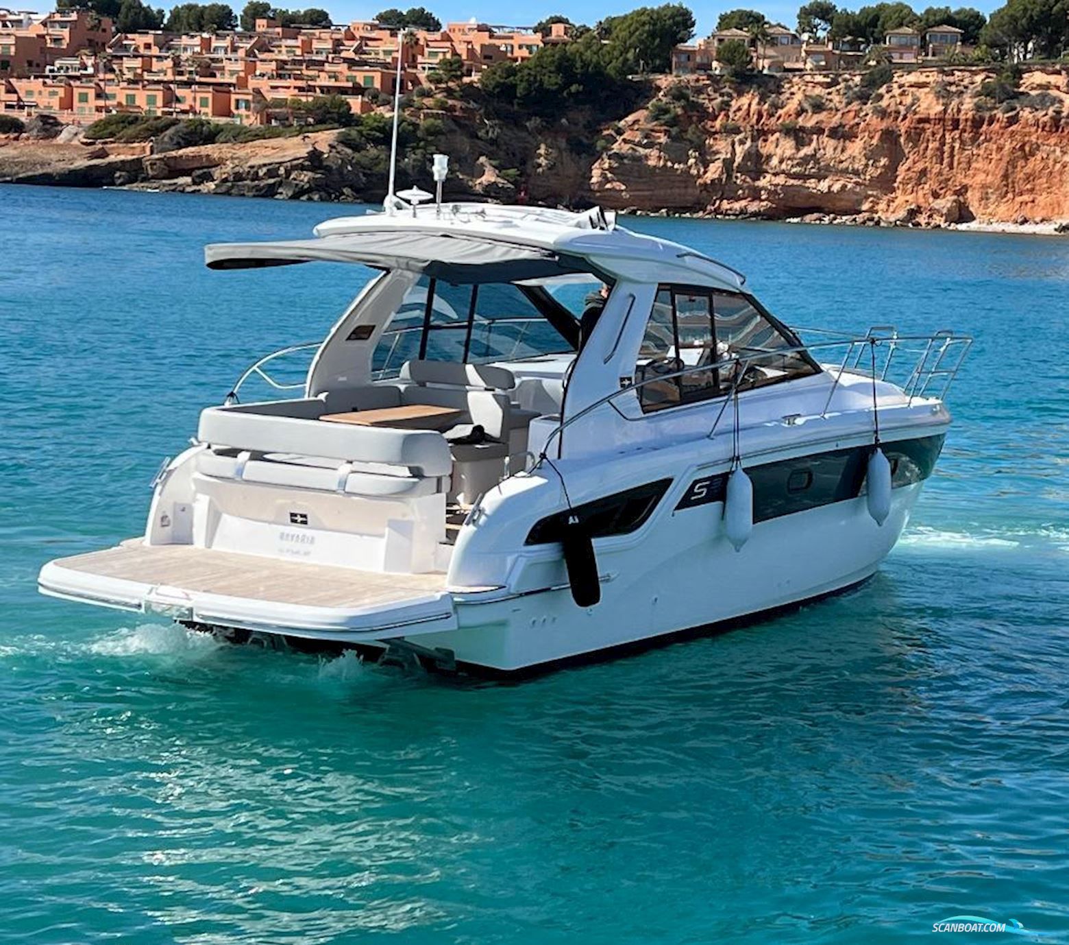 Bavaria S33 HT