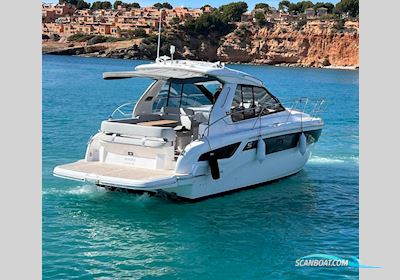 Bavaria S33 HT Motorboot 2023, mit Volvo Penta motor, Spanien