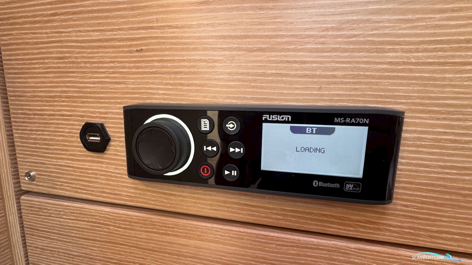 Bavaria S33HT