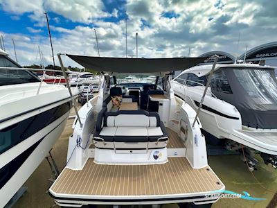 Bavaria SR 35 Hardtop Motorboot 2024, mit Volvo motor, Niederlande