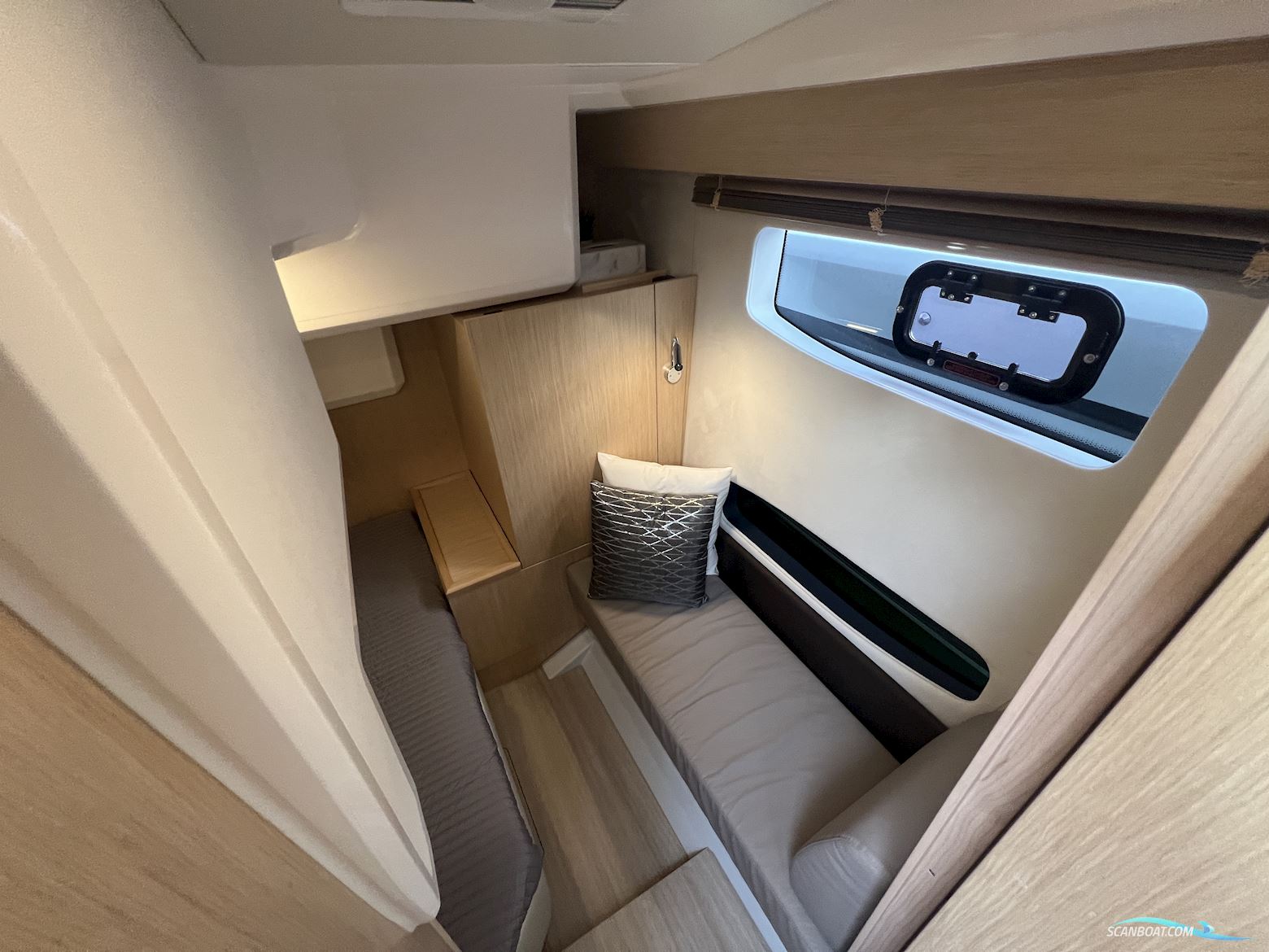 Bavaria SR35 Open Top-Spring Sale