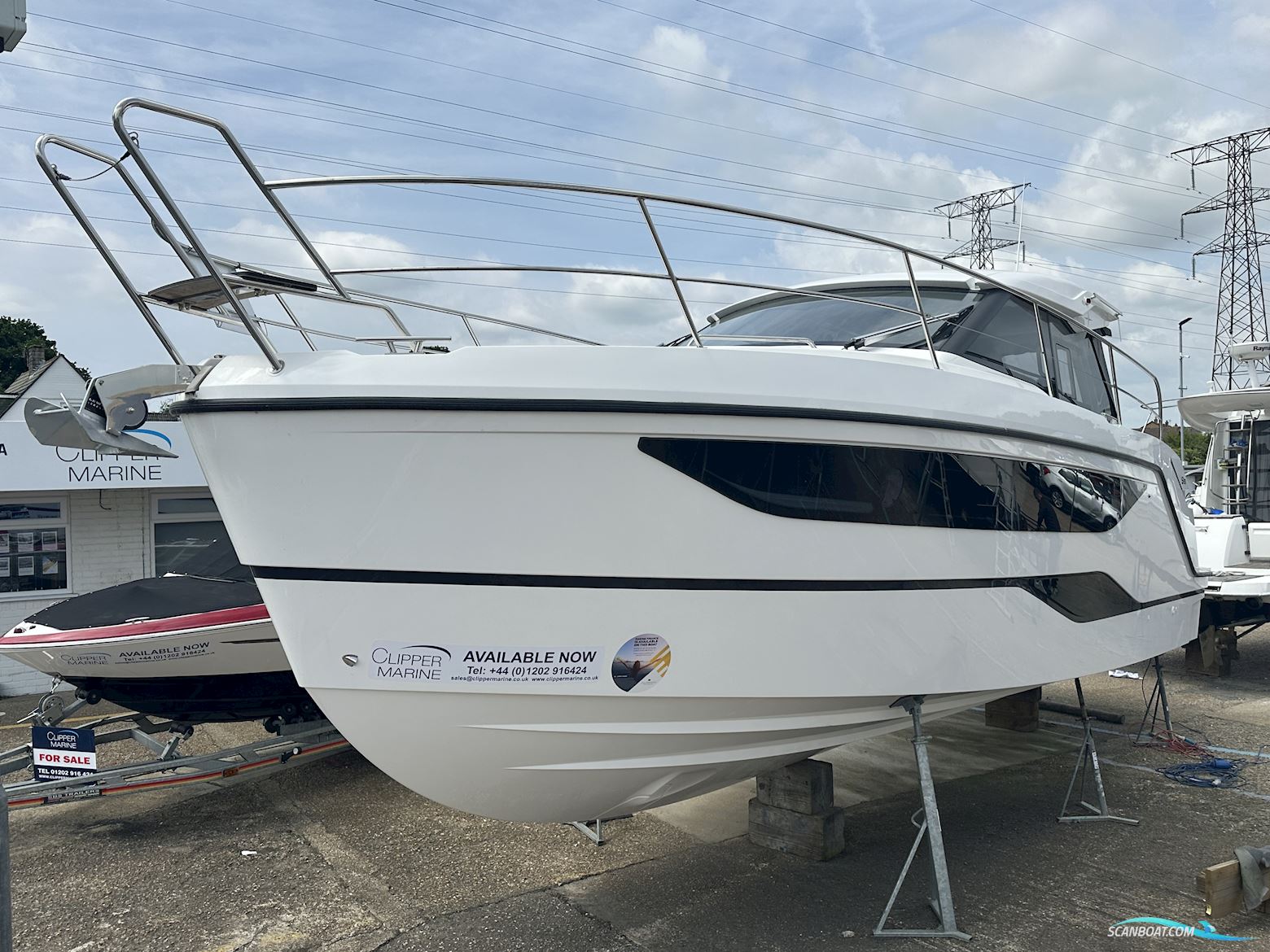 Bavaria SR35 Motorboot 2024, mit Volvo motor, England