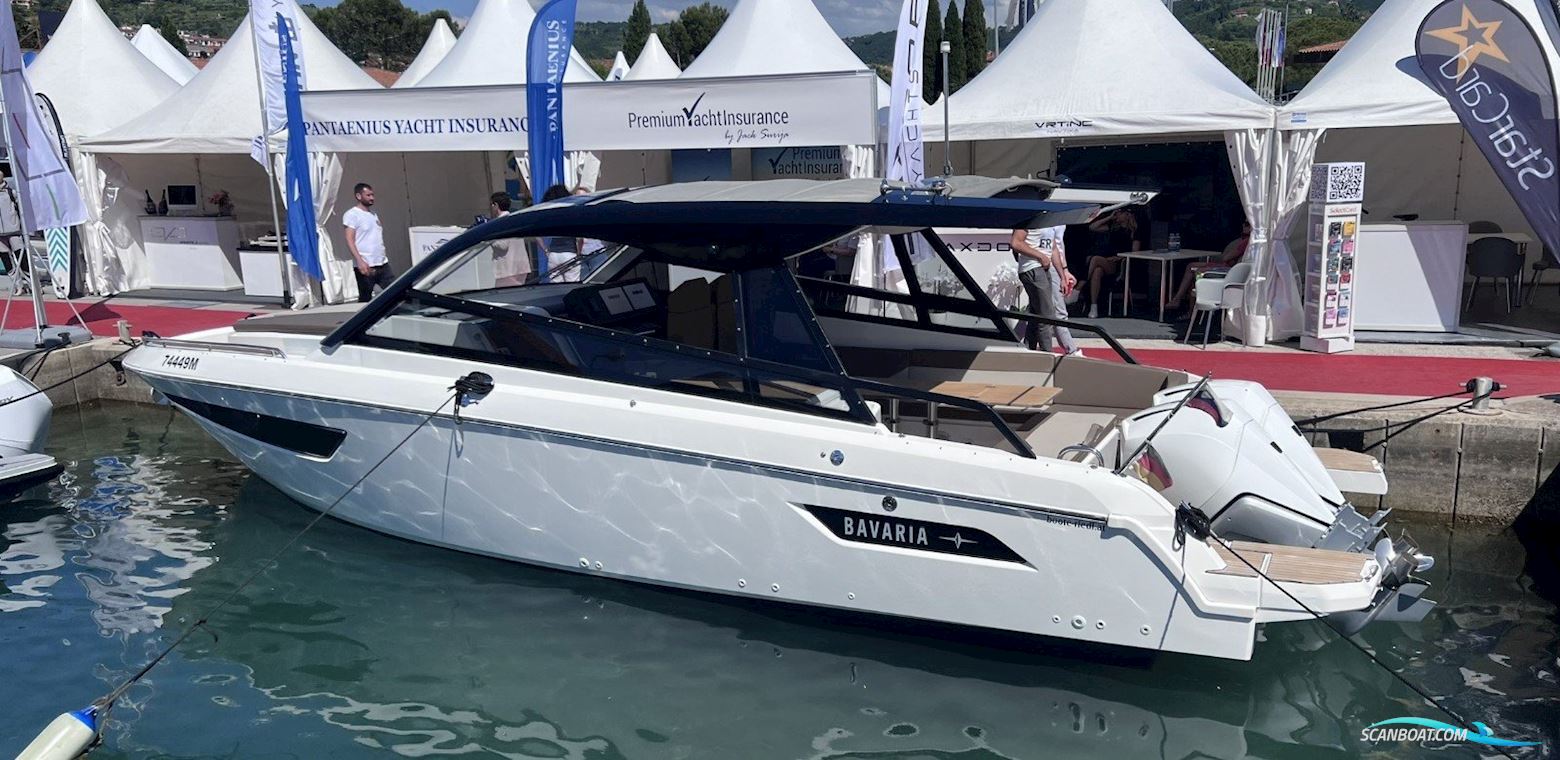 Bavaria VIDA 33 - 2X 300 PS Motorboot 2022, mit MERCURY VERADO V8 JOYSTICK motor, Slovenien