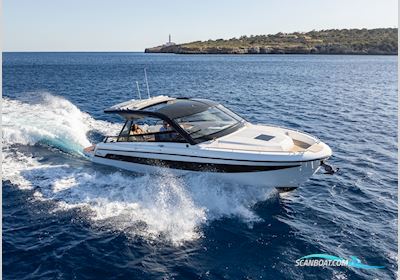 Bavaria Vida 33 Hard Top Motorboot 2026, mit Suzuki motor, Spanien