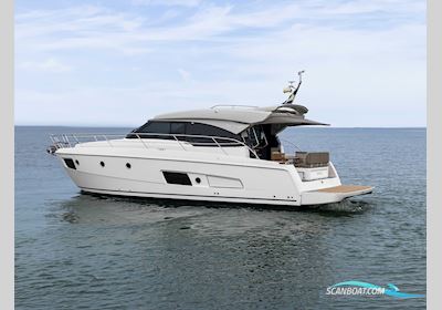 Bavaria Virtess 420 Coupé Motorboot 2014, mit Volvo Penta motor, Sweden