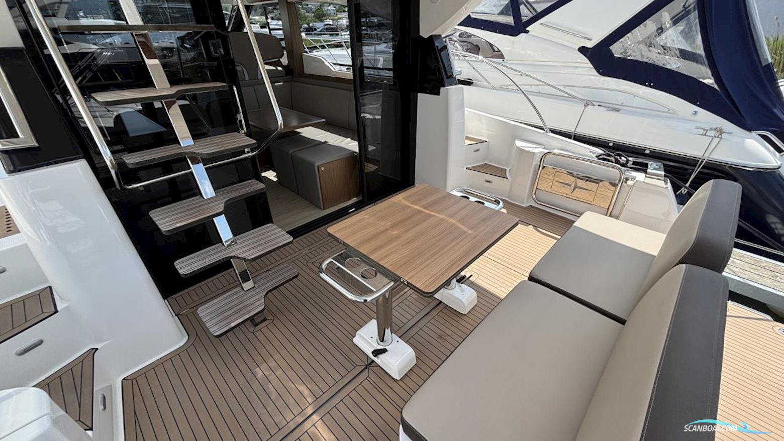 Bavaria VIRTESS 420 FLY