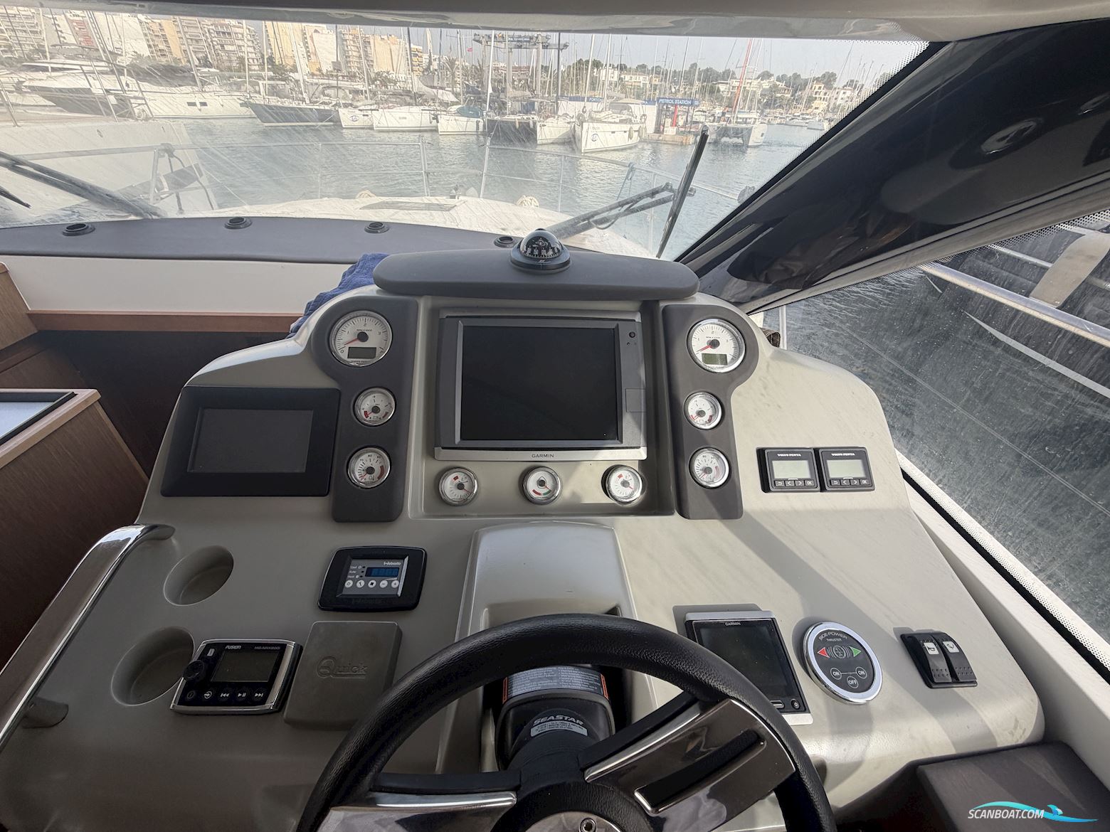 Bavaria Virtess 420 Fly