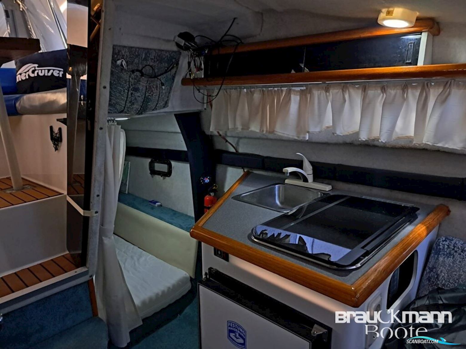 Bayliner (US) Bayliner (US) 2655 Cierra