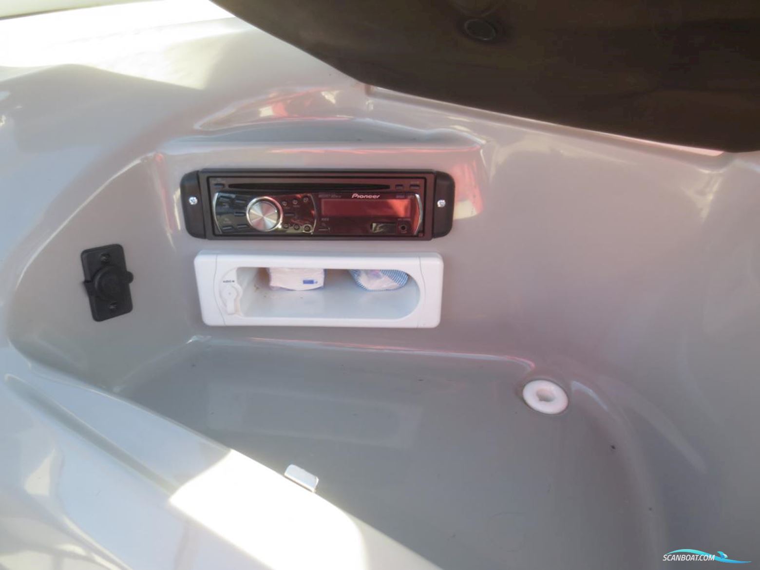 Bayliner  185 Capri Bowrider