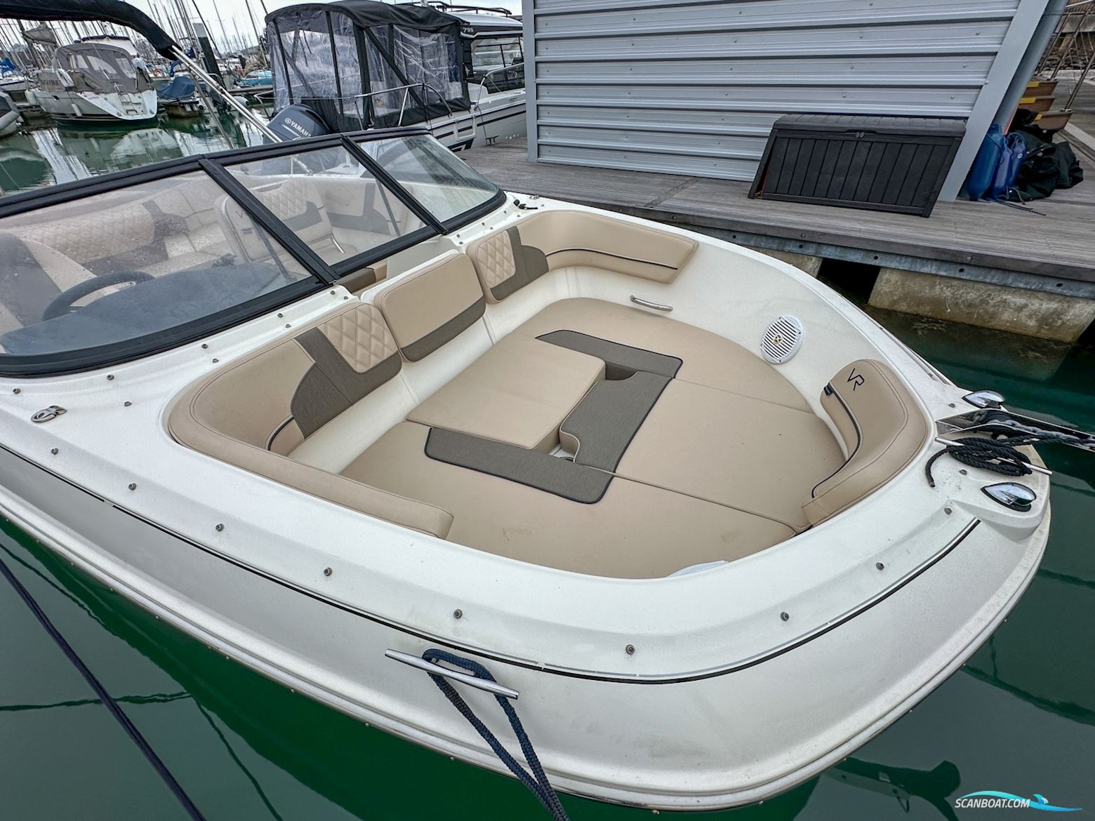 Bayliner  VR5 OB
