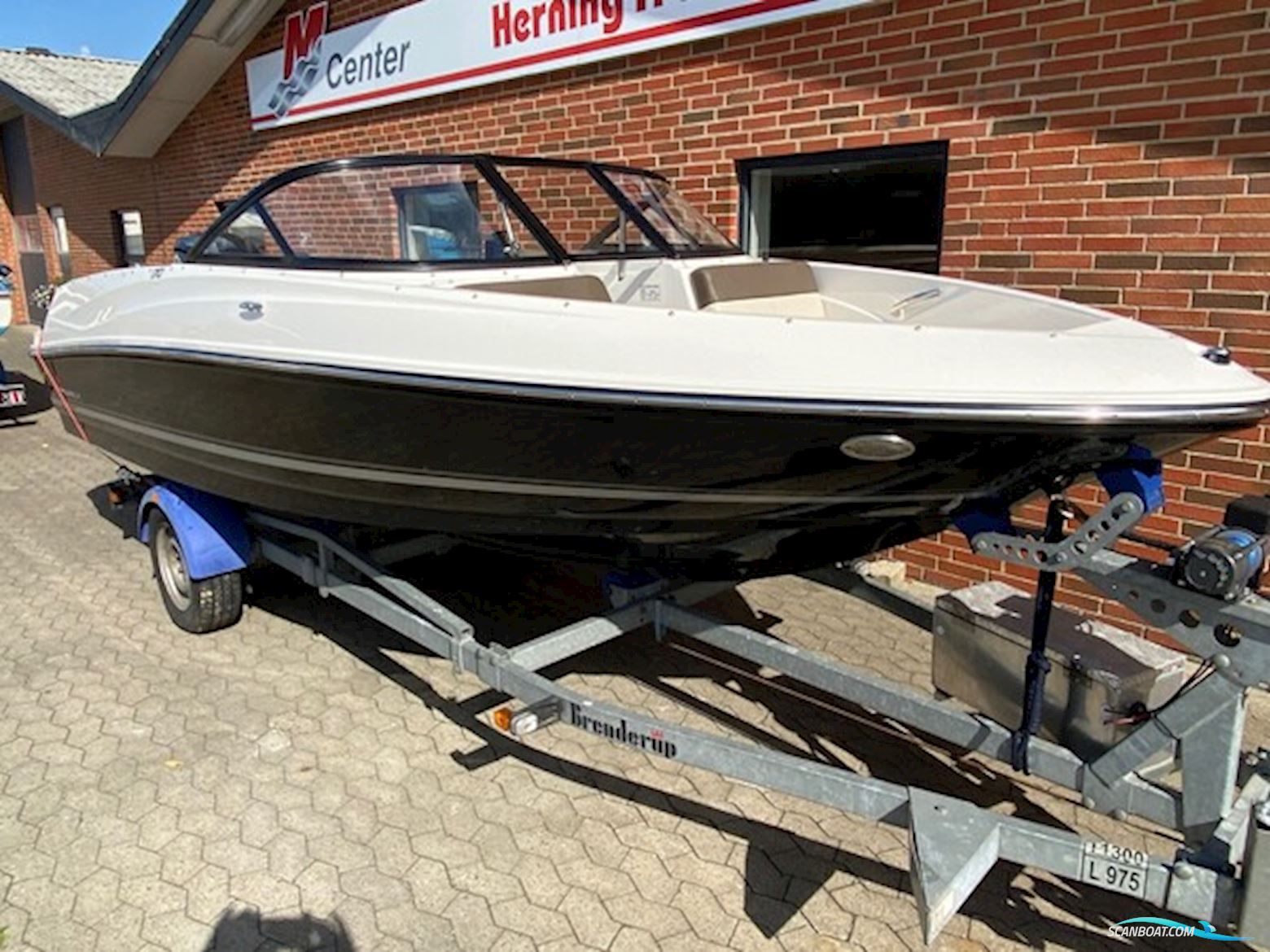 Bayliner 170 BR m/Mercury F115 hk Efi og Brenderup Trailer