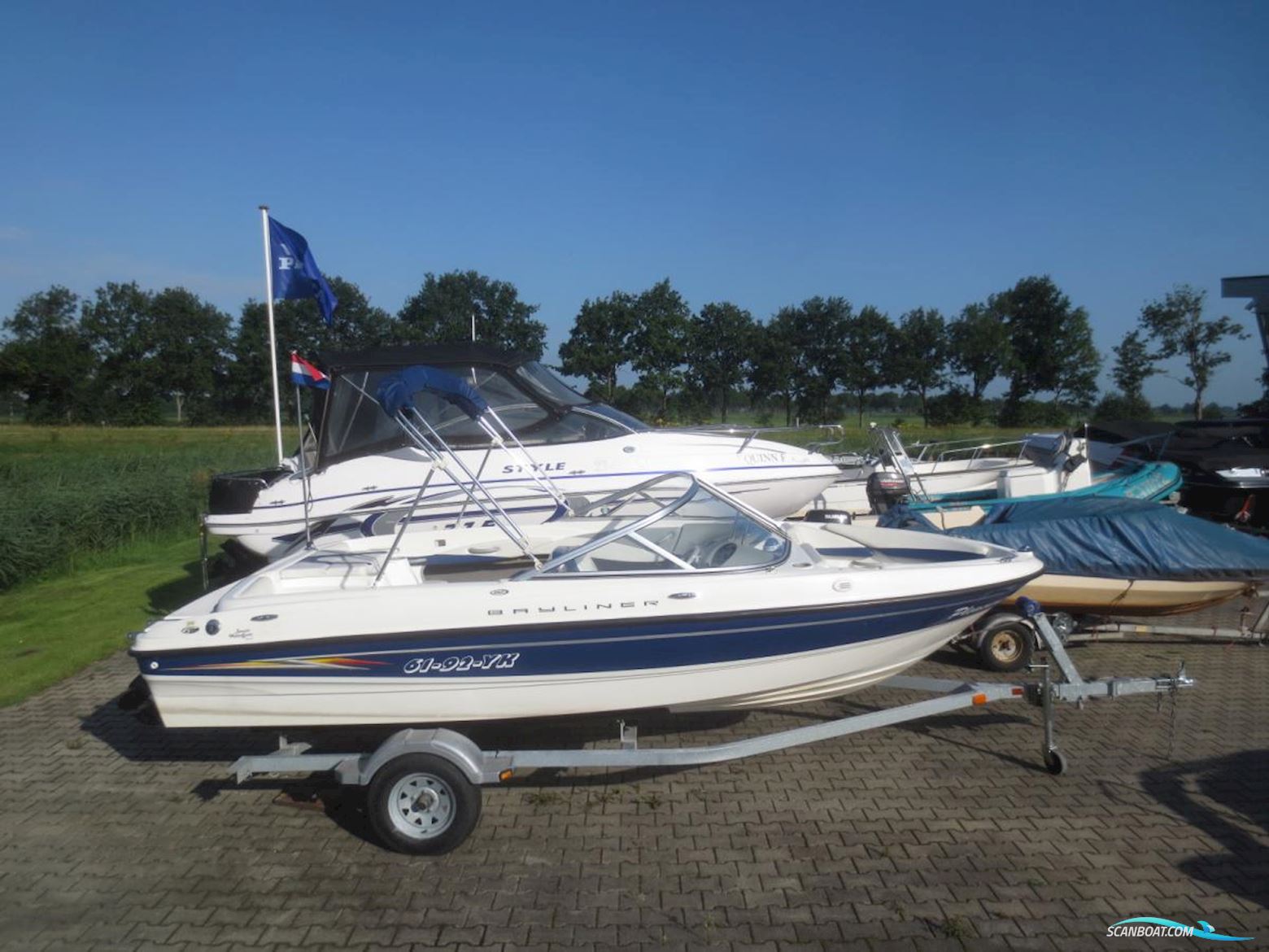 Bayliner 185 Capri Bowrider Motorboot 2005, mit Mercruiser motor, Niederlande