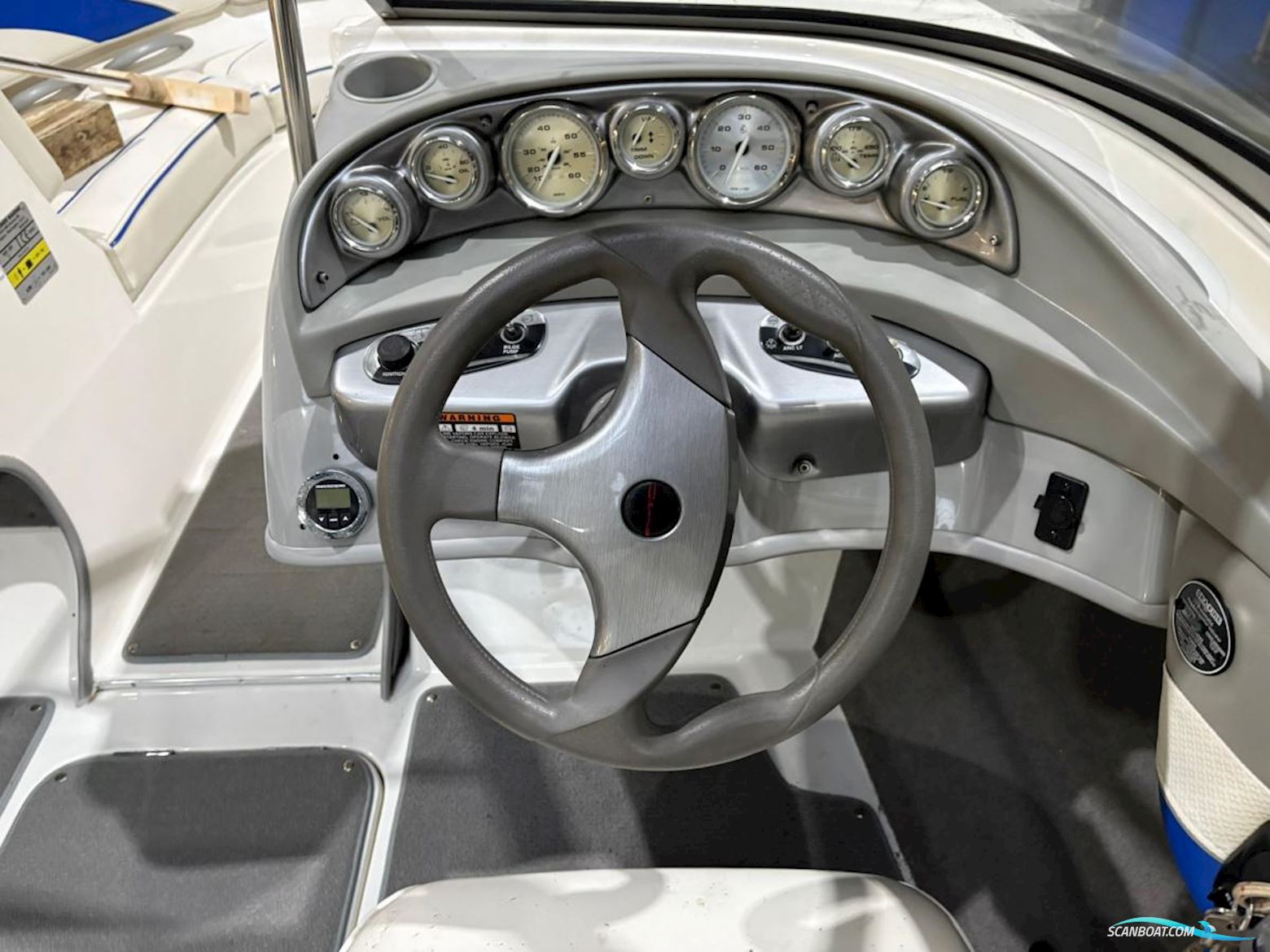 Bayliner 195 Bowrider Sport uitvoering