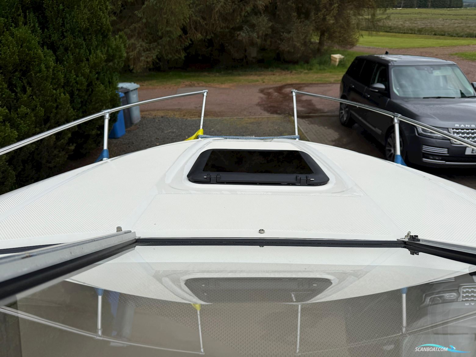 Bayliner 212 Capri