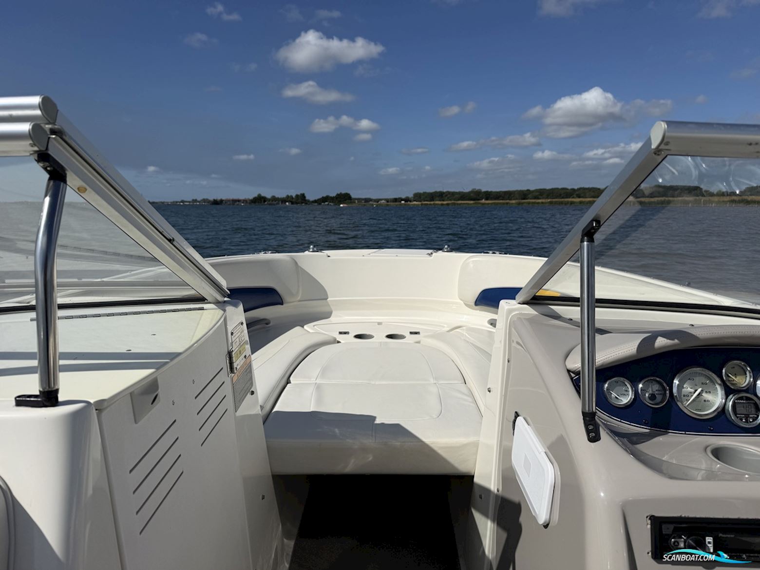 Bayliner 219 SD