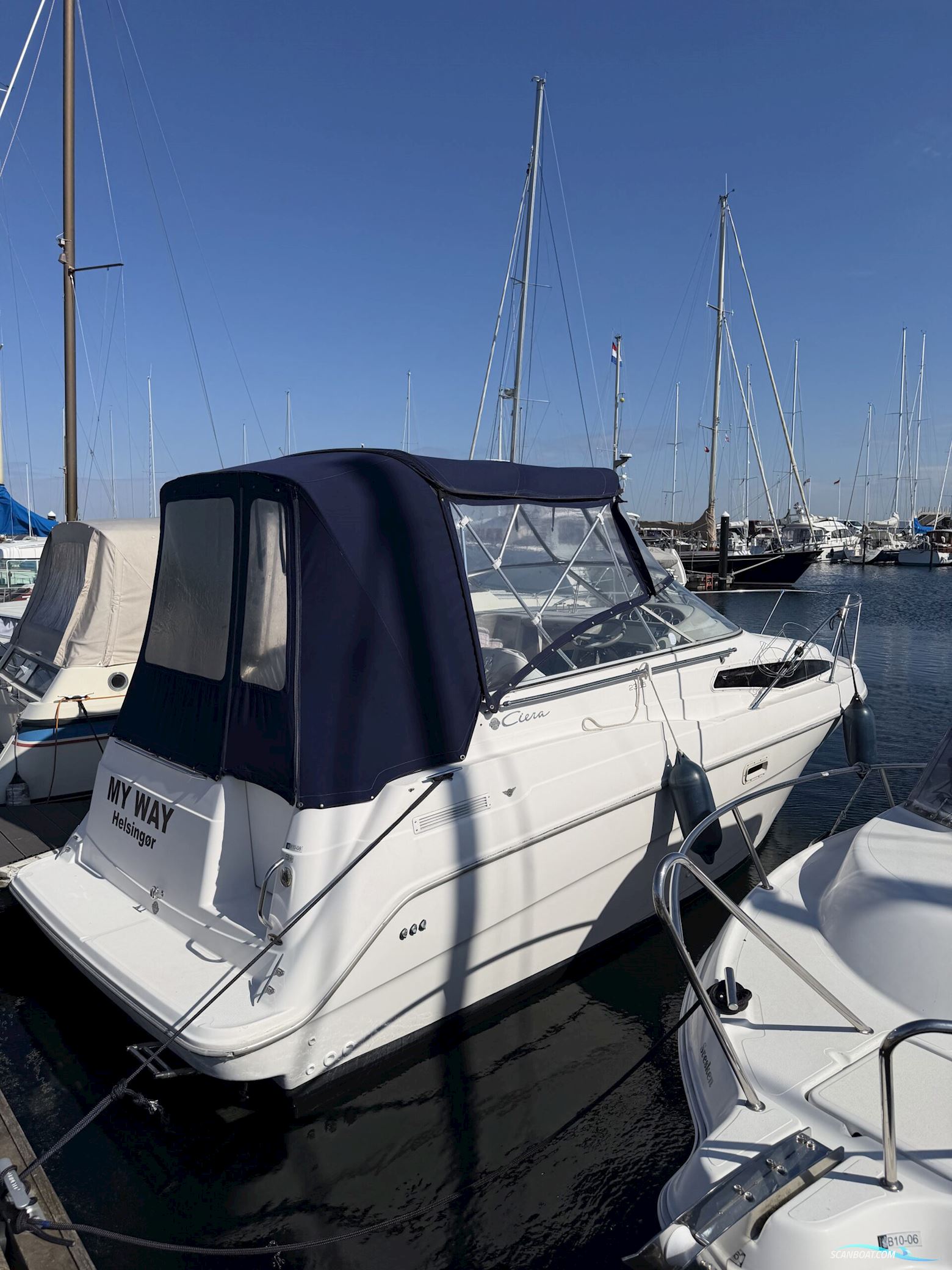 Bayliner 2355 Ciera med ferskvandskølet motor Motorboot 2000, mit Mercruiser motor, Dänemark