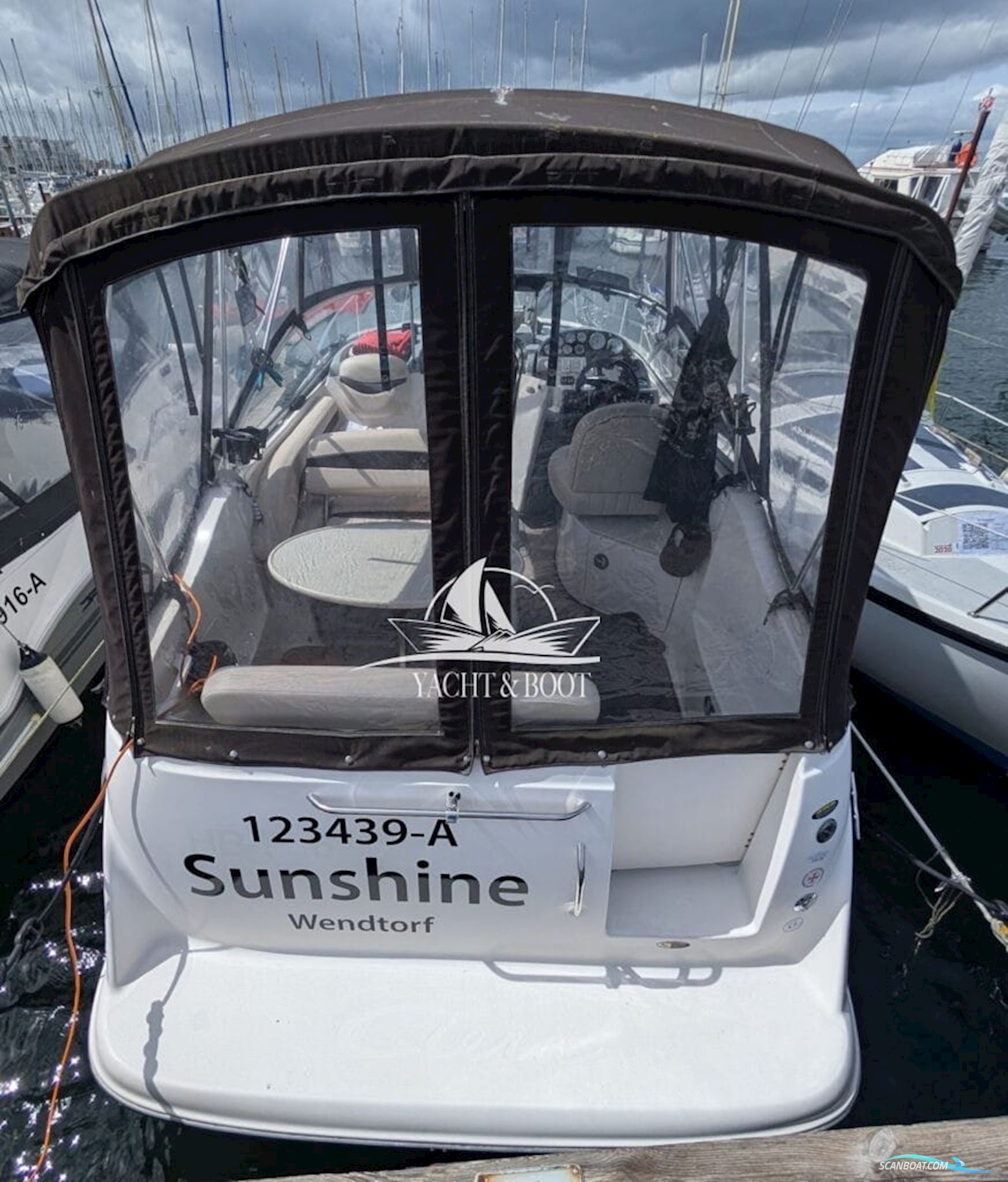 Bayliner 245