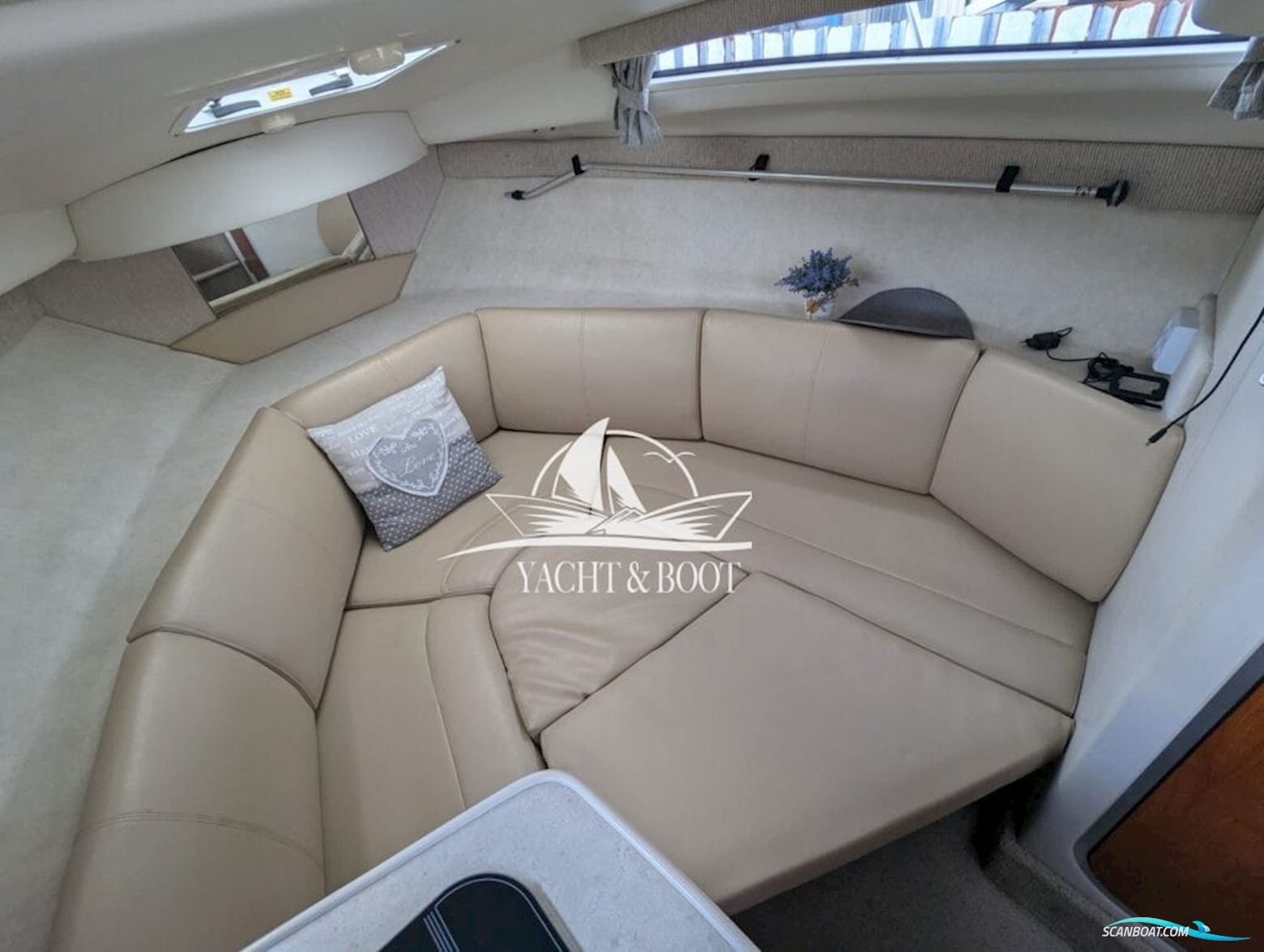 Bayliner 245