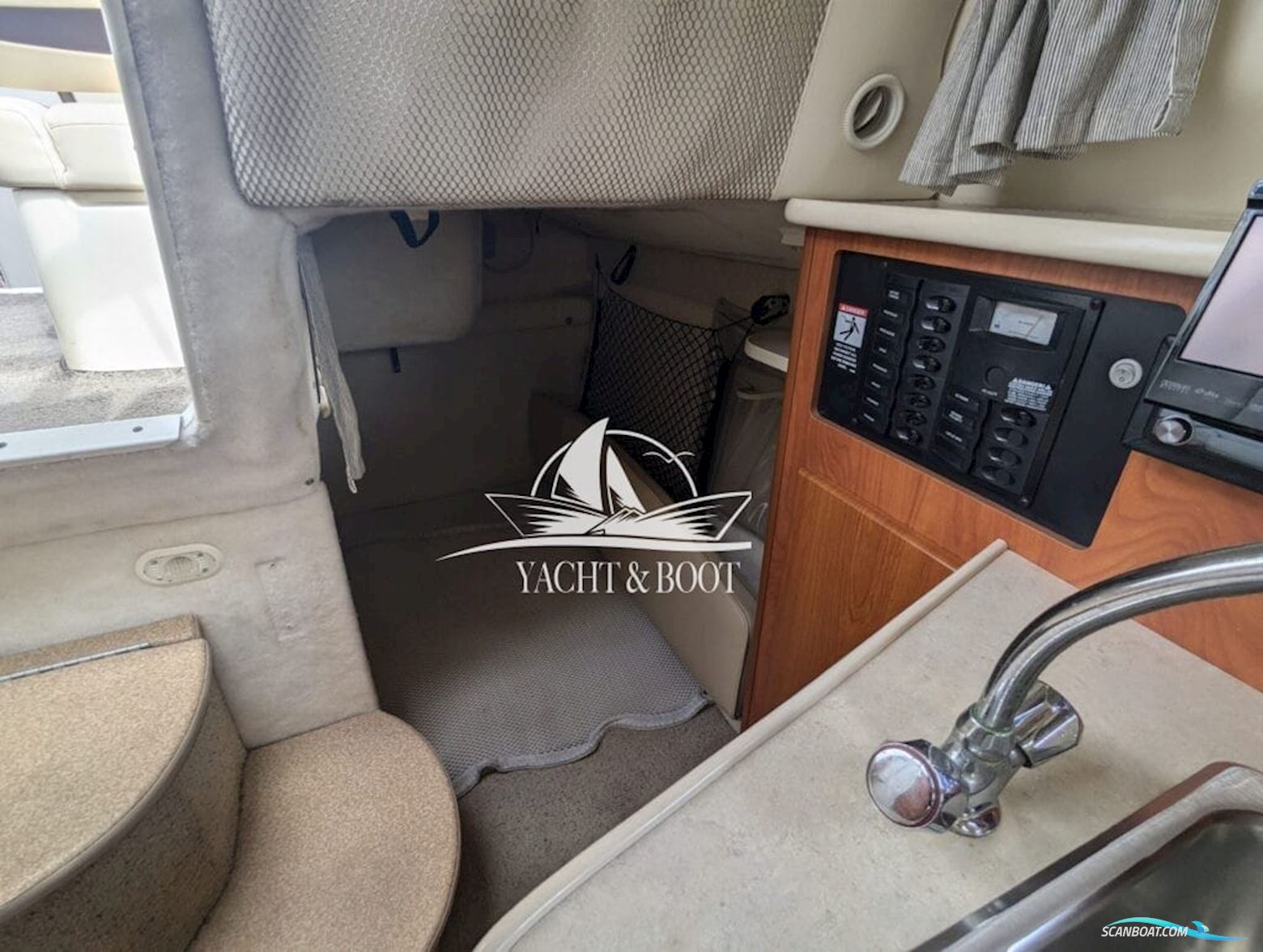 Bayliner 245