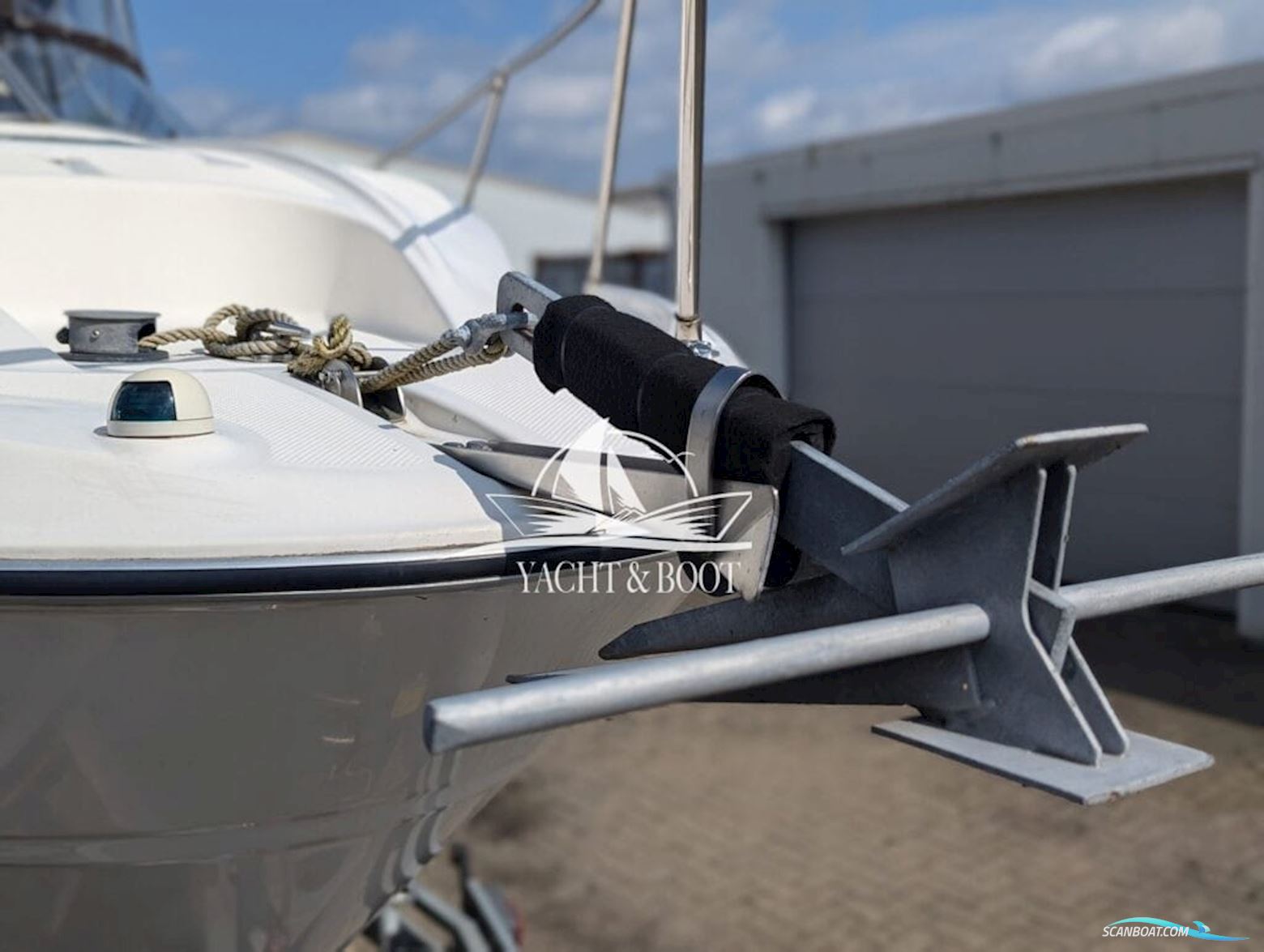 Bayliner 245