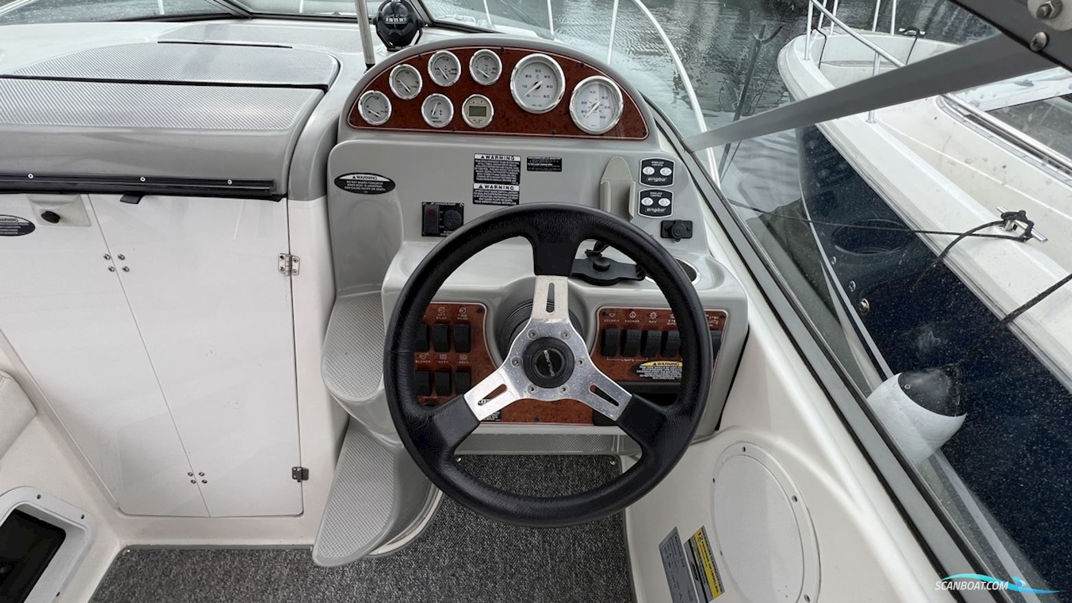 Bayliner 245CR