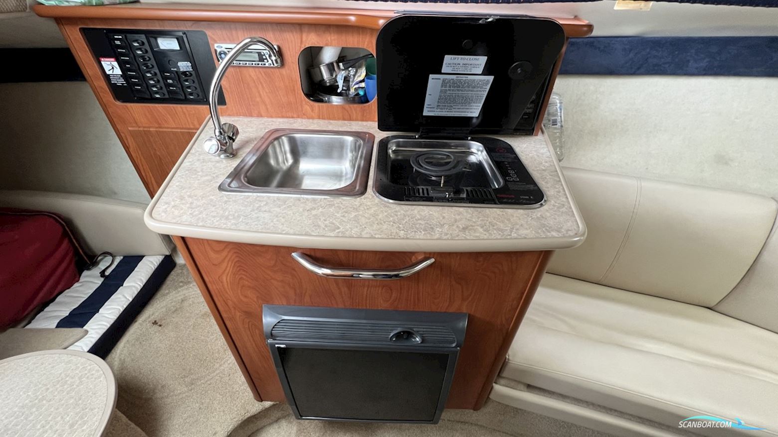 Bayliner 245CR