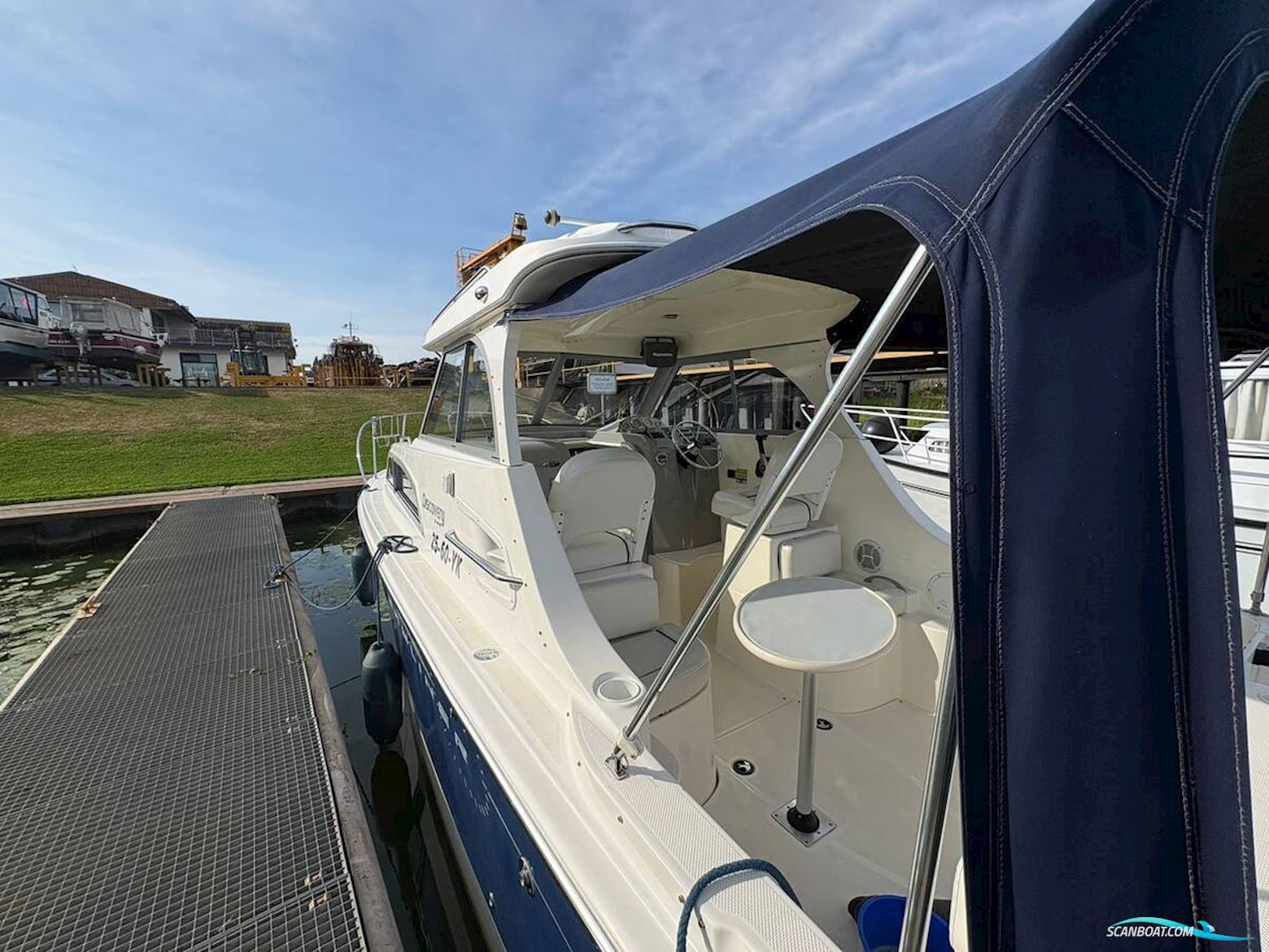 Bayliner 246 Discovery